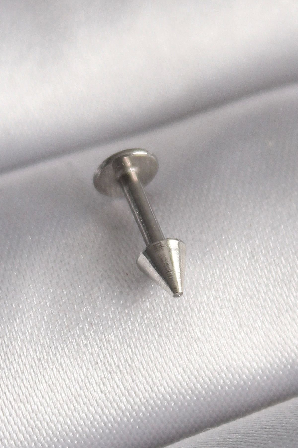 STOREMAX 316L Çelik Gümüş Renk Çivi Model Piercing