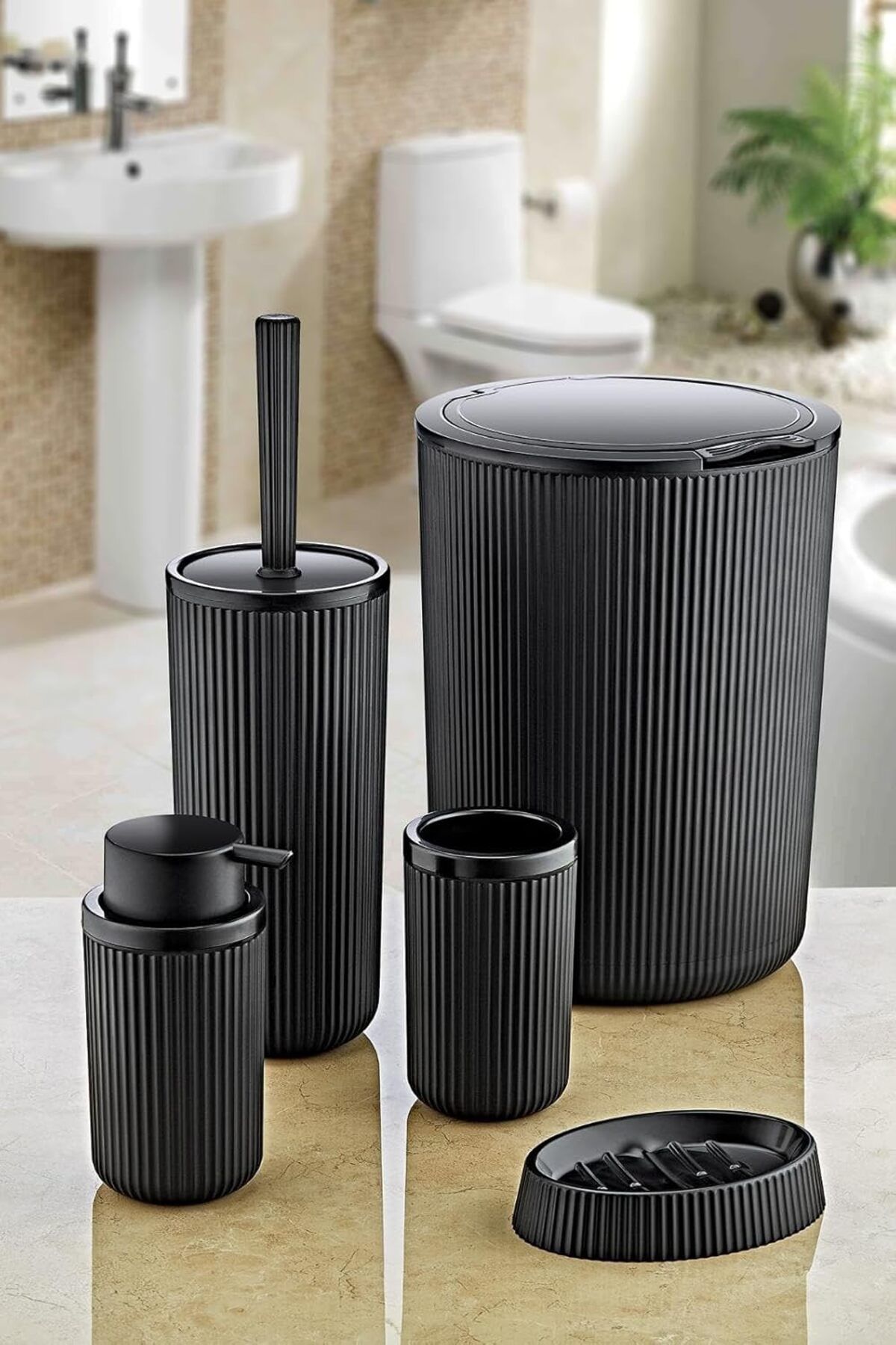 LUXE 5 Parça Lüx Plastik Banyo Seti 7 Litre Dokunmatik Çöp Kovalı, Antibakteriyel Fırça (Siyah) L