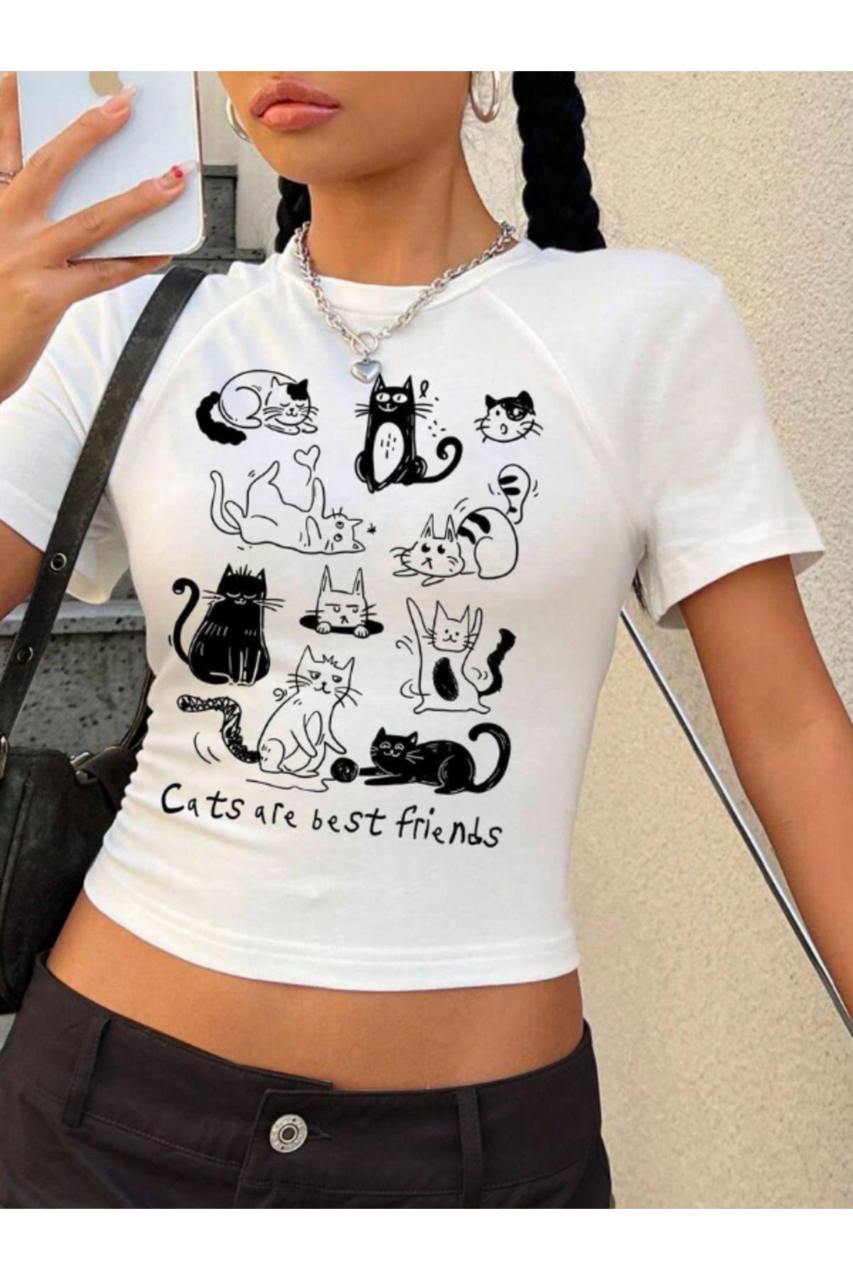 DEEFWEAR DREICH CATS ARE BEST FRIENDS BASKILI BEYAZ CROP