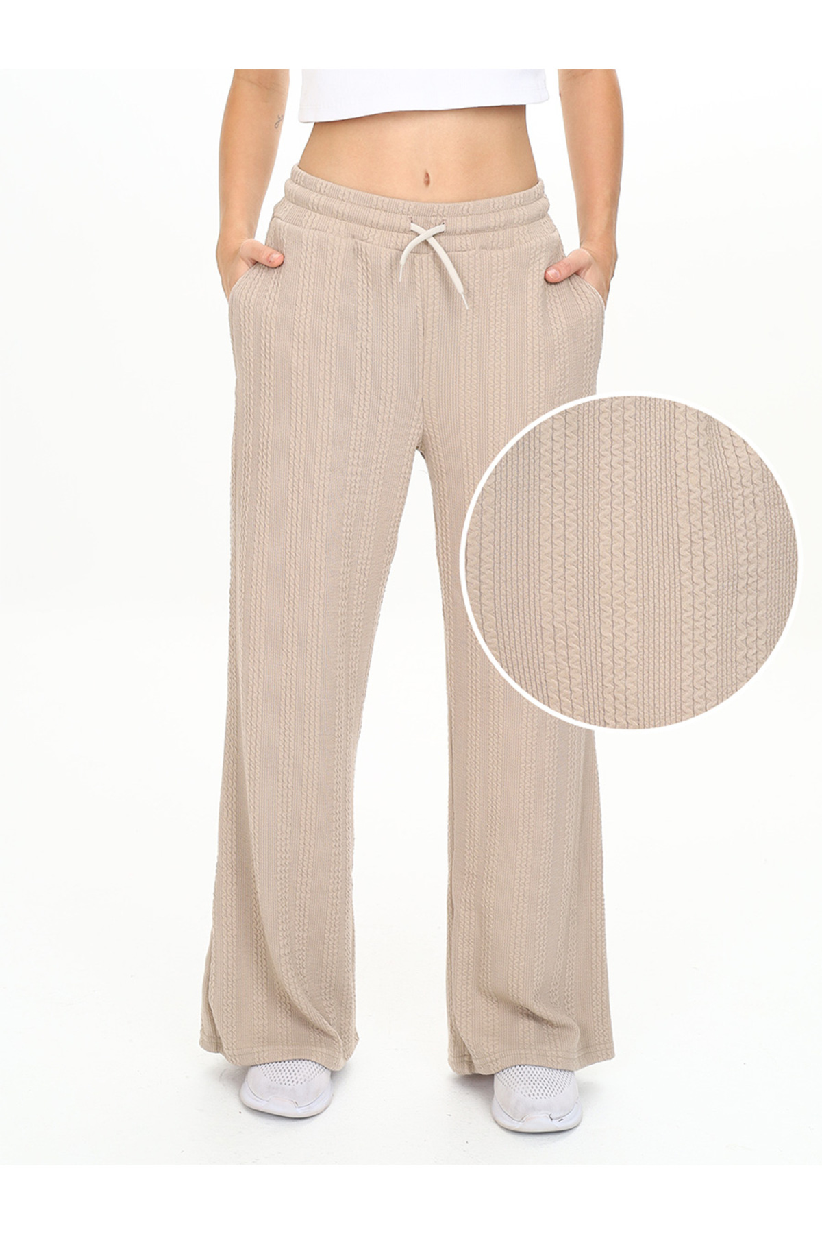 complete the look image