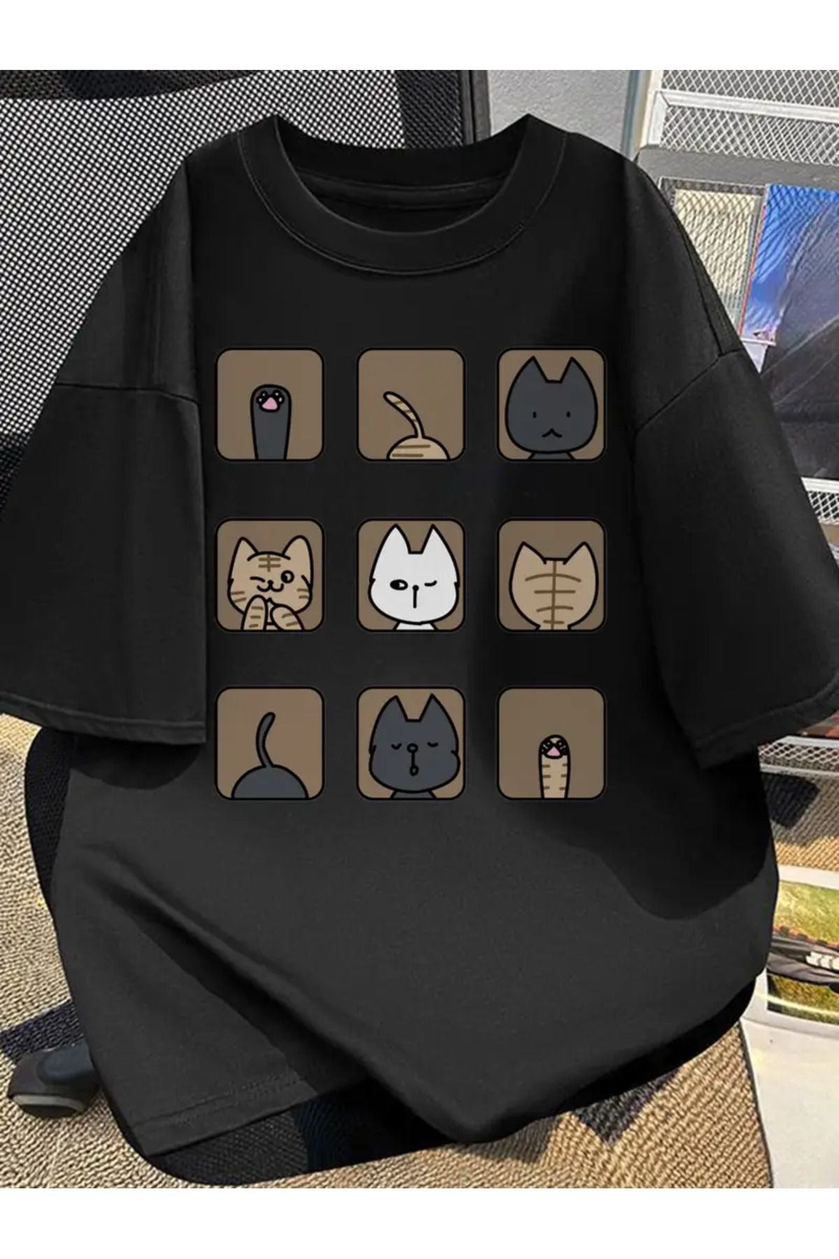 LUNAVISTA Cat Baskılı Bisiklet Yaka Kısa Kol T-shirt