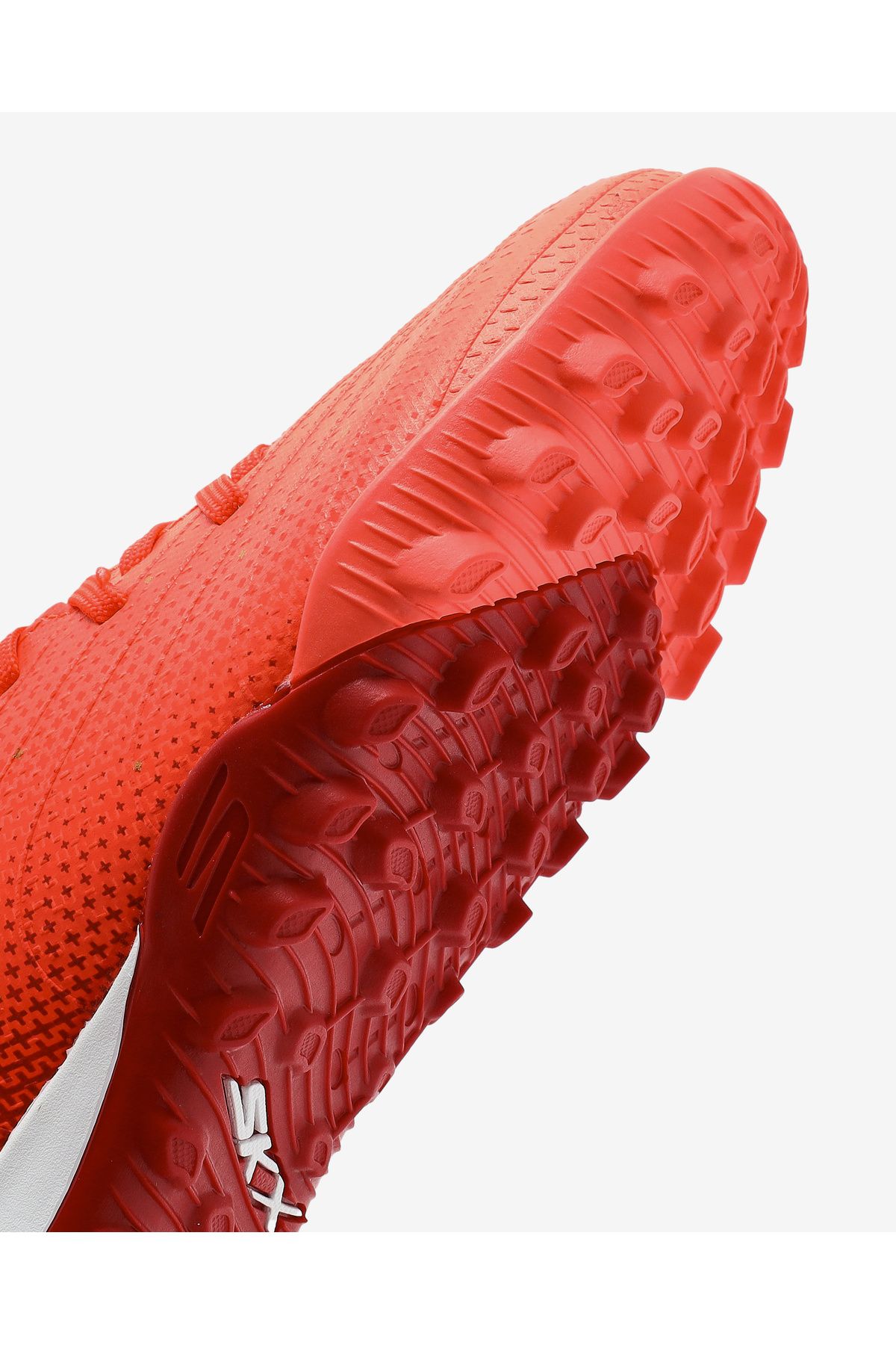 کرمپون پسرانه و بچگانه JR YOUTH TF HIGH BIG BOY CORAL CRAMPON 252075L CRL Skechers