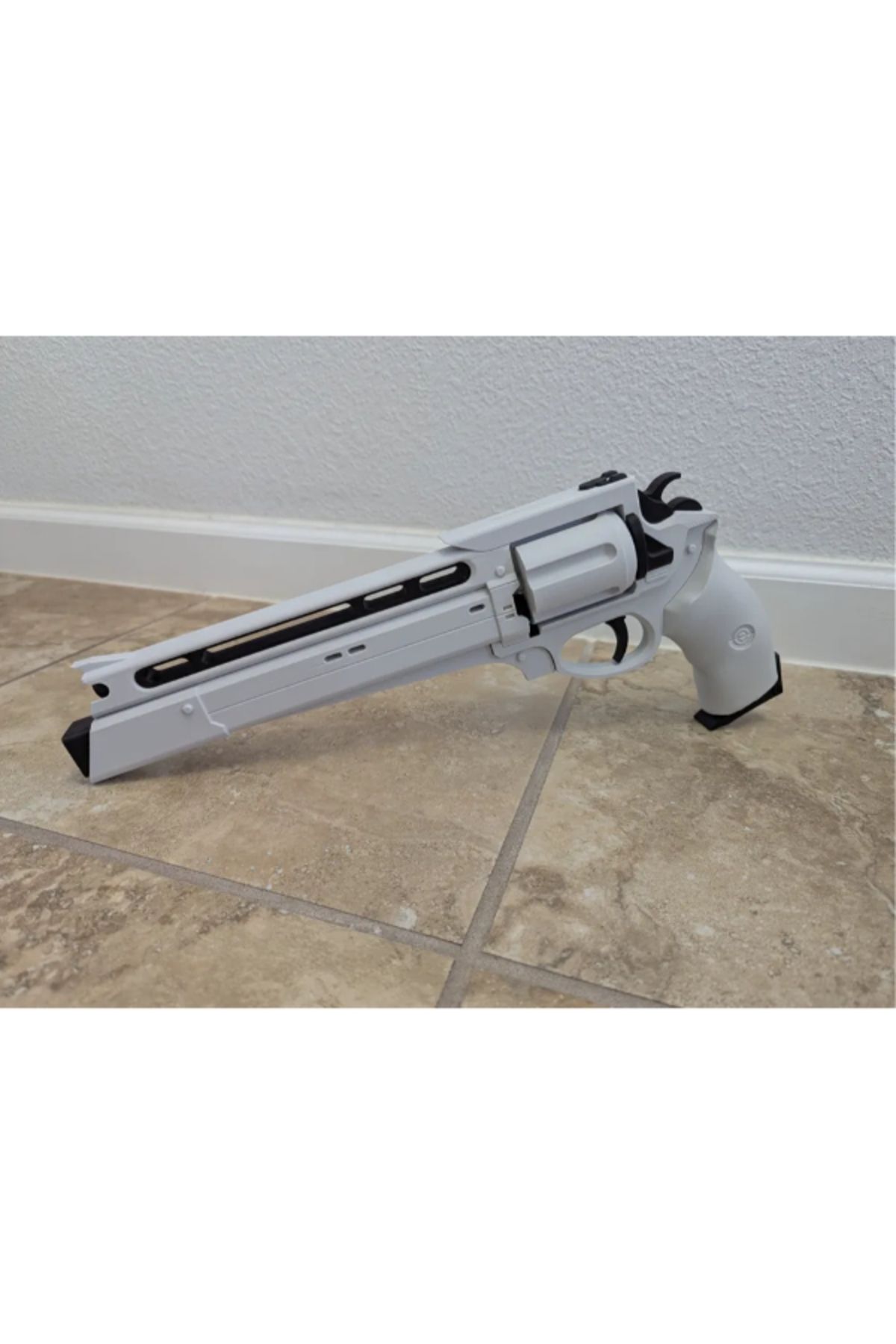 NOMOTHETIC Rose Hand Cannon – Destiny 2 İlhamlı 3D Model