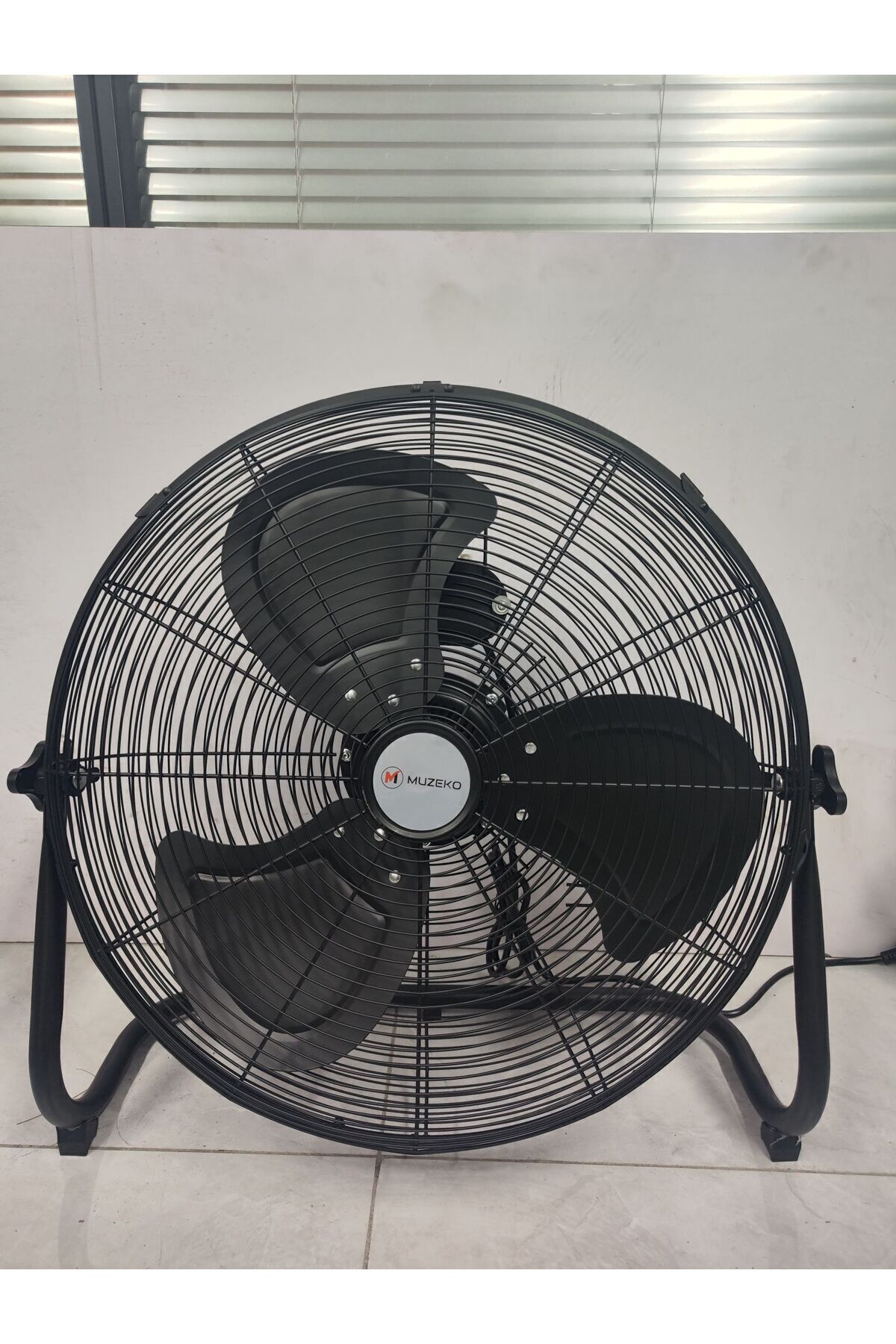 Genel Markalar - Mzk-20sh Yer Tipi 150w Kafes Siyah Renk Sanayi Vantilatör