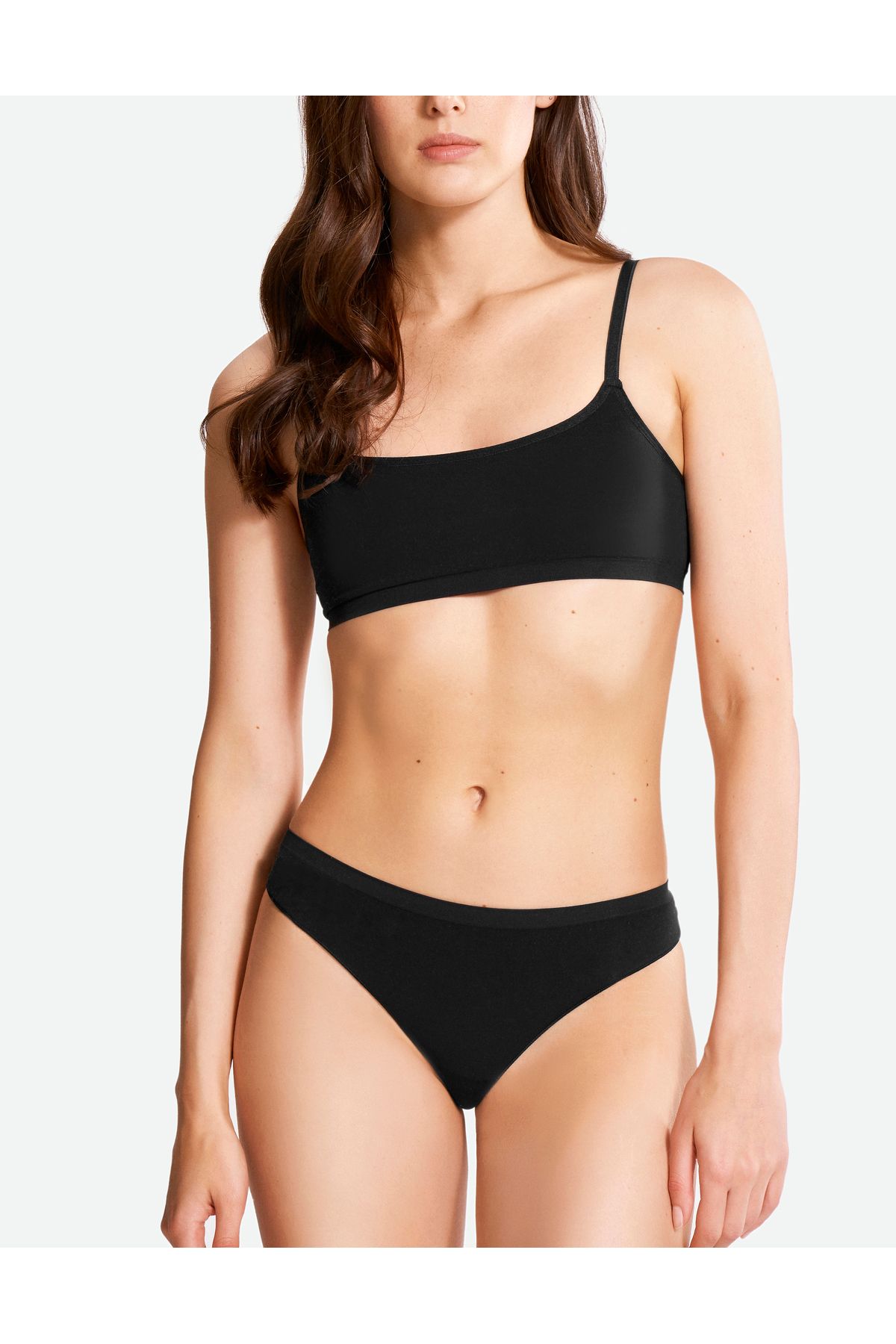 Gfity Everybodyfit Low Waist Cheeky Thong -Black Beauty