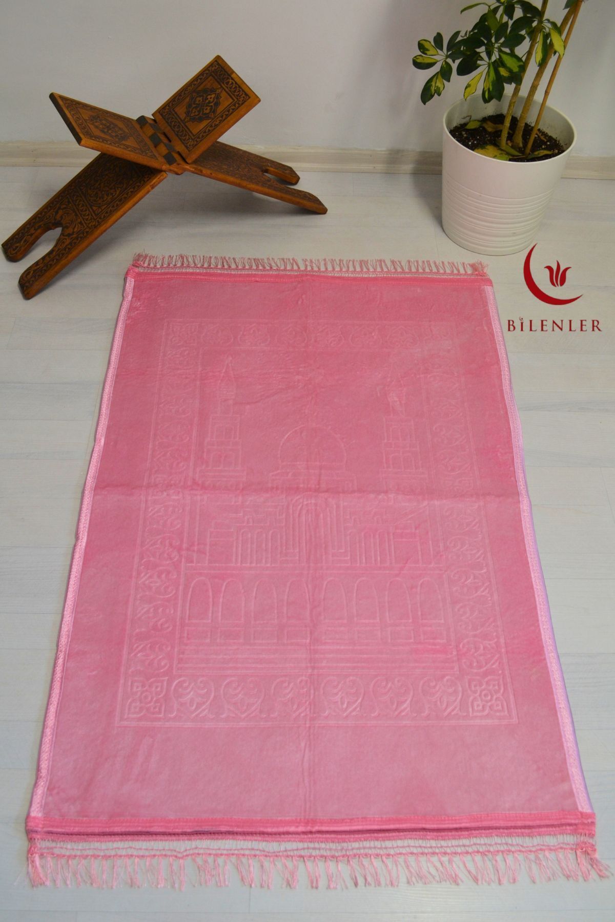 Bilenler Peluş Seccade - 80x120 cm - Ekstra Konforlu - Yumuşak ve Geniş Ölçülü