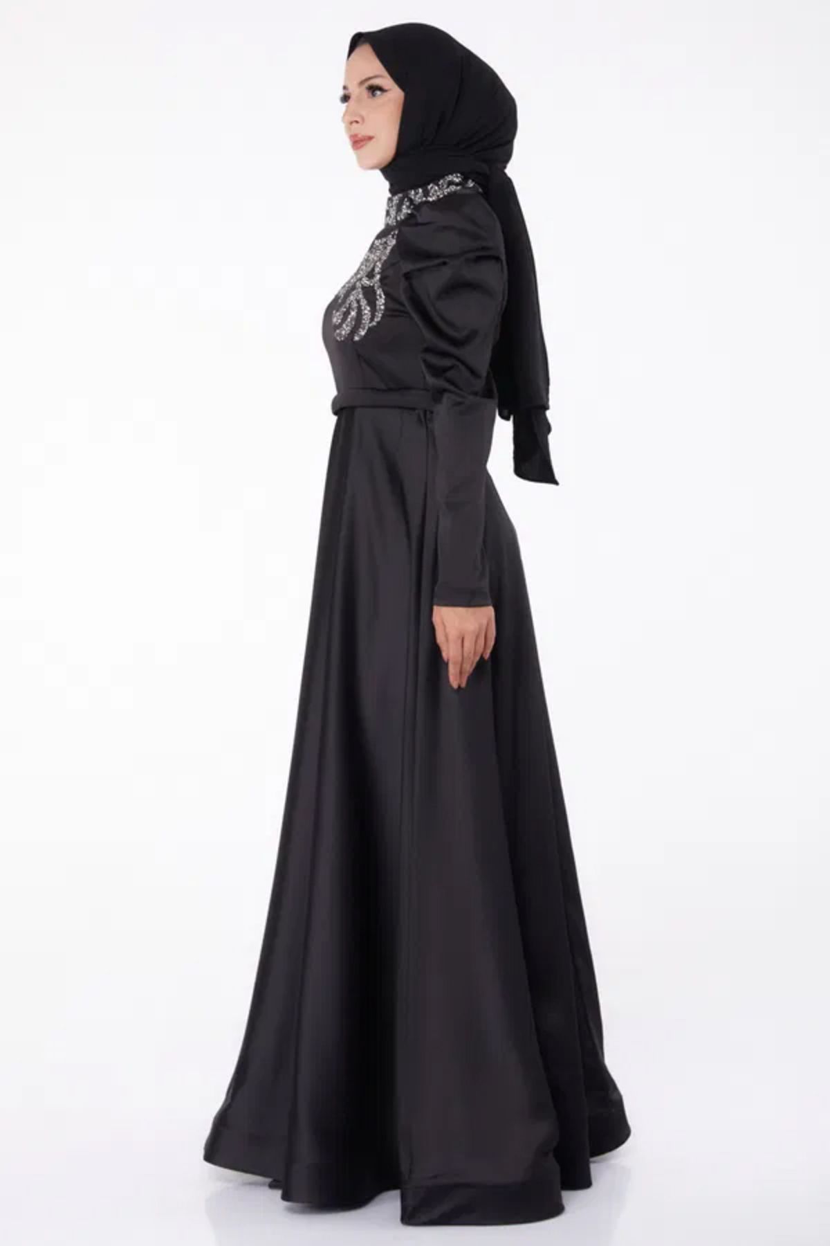 Butik Düz Hakim Yaka Kadın Siyah Taşlı Prenses abiye
