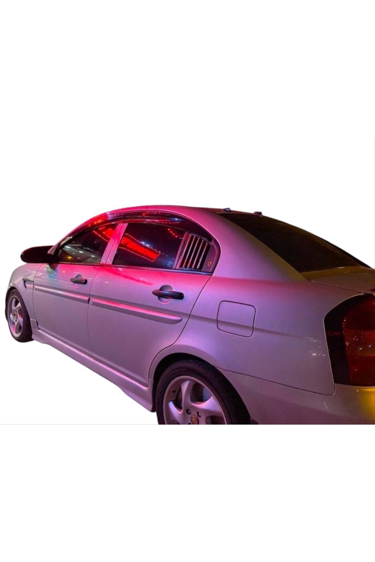 Fabrikasyon Hyundai Accent Era Arka Cam Modifikasyon Aksesuarı SOL ŞÖFÖR TARAFI