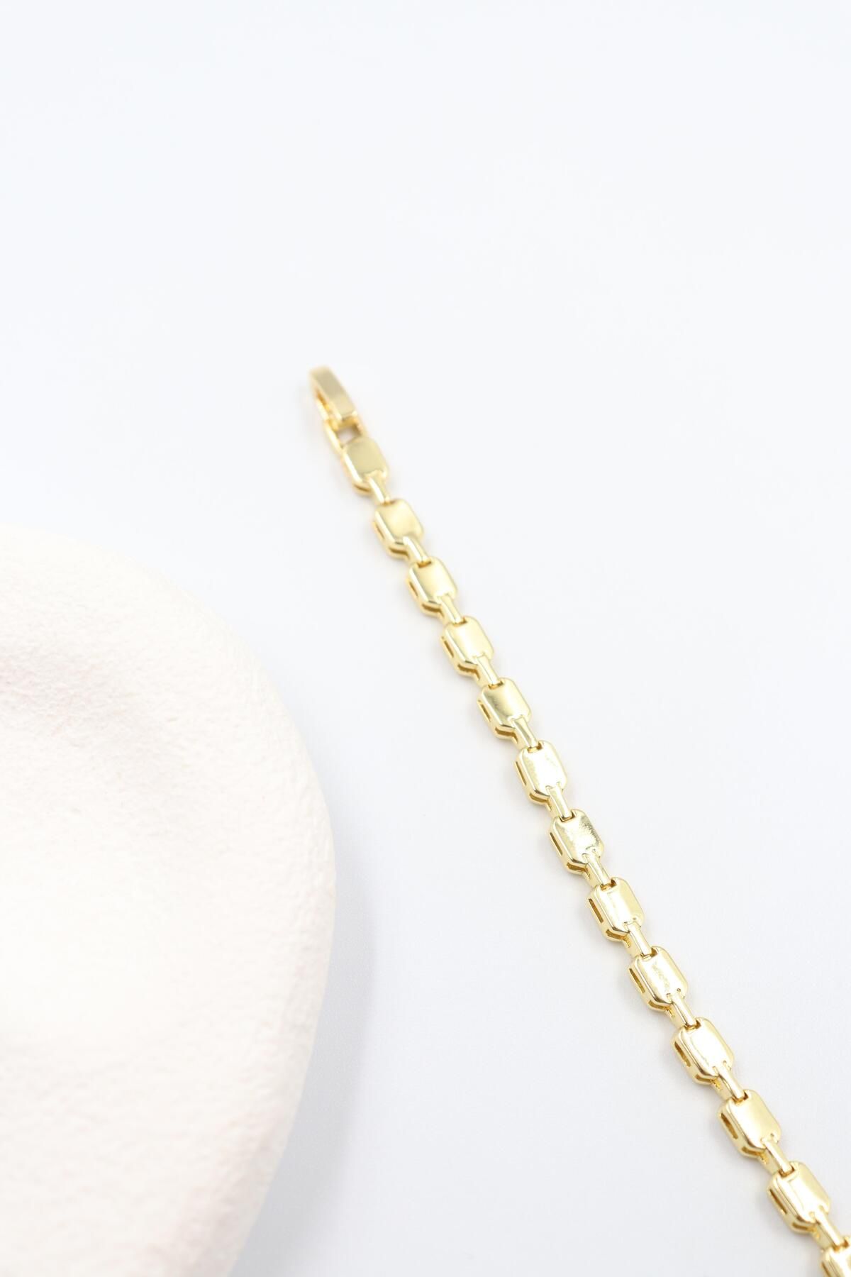 BY CANSU ACCESSORİES Isabetta Gold Bileklik (14k)