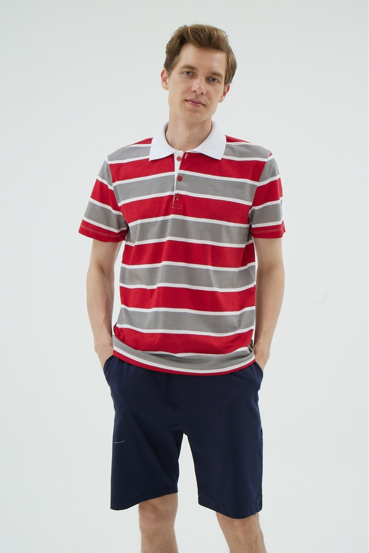 İPEKTENİM Kırmızı/Gri Renk Bloklu Polo Yaka Şort Pijama Takımı