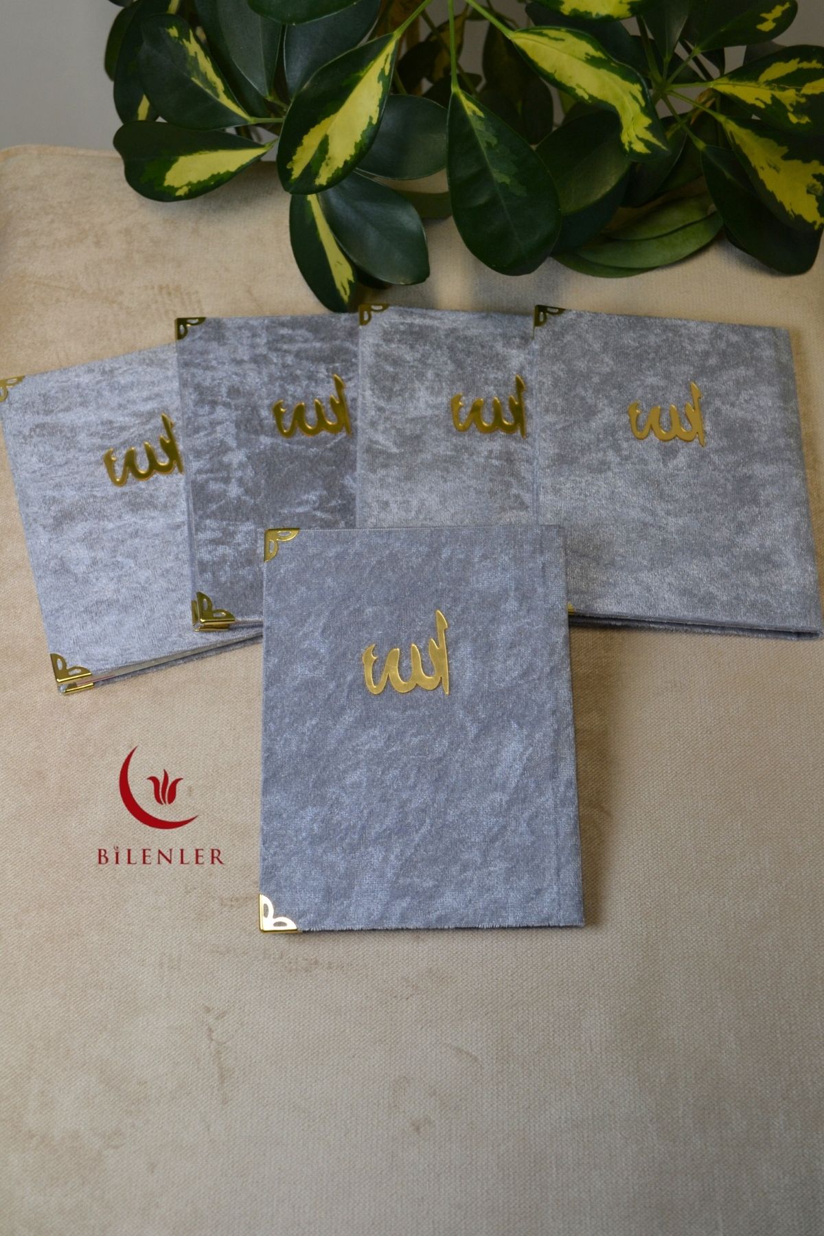 Bilenler Kadife Kapaklı Allah Lafızlı 20 Adet Ekonomik Yasin Kitabı - 12x17 cm, 80 Sayfa