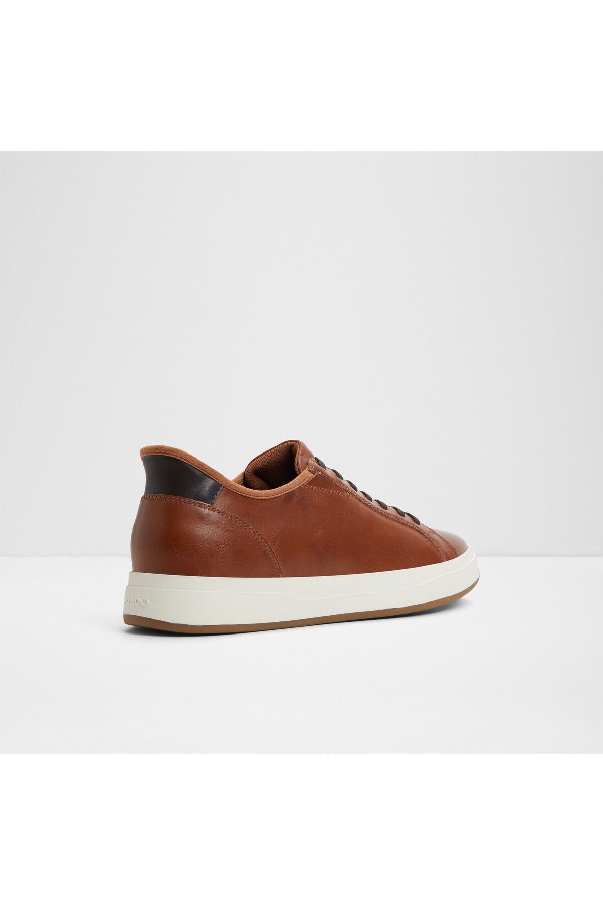 اسنیکر چند رنگ مردانه اسکات تابا فاقد کفش ورزشی است Aldo