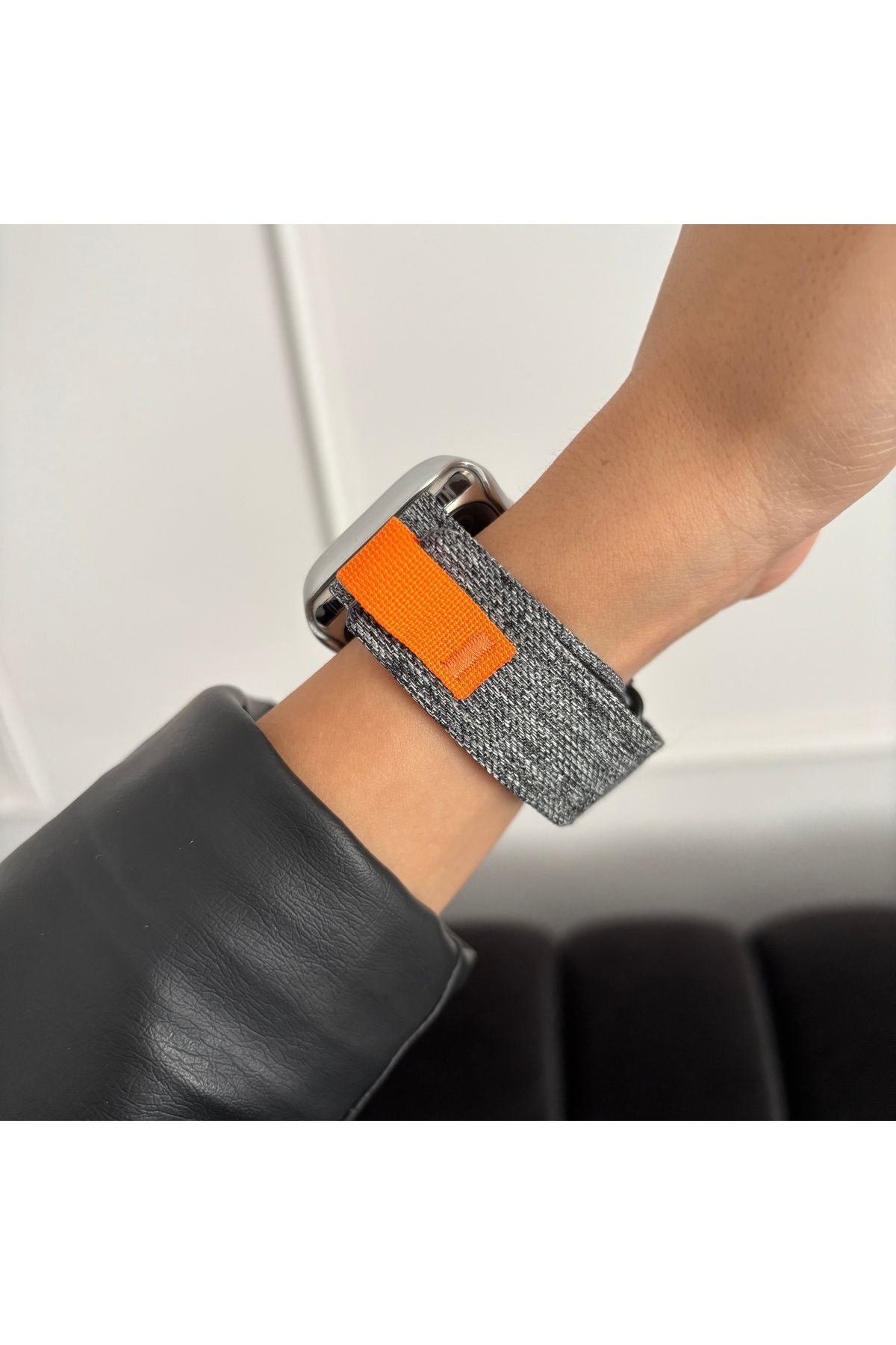 sayecase Apple Watch 6/7/SE/8/9 Serisi Uyumlu 42-44-45-49 MM Cırtcırtlı Kumaş Kordon