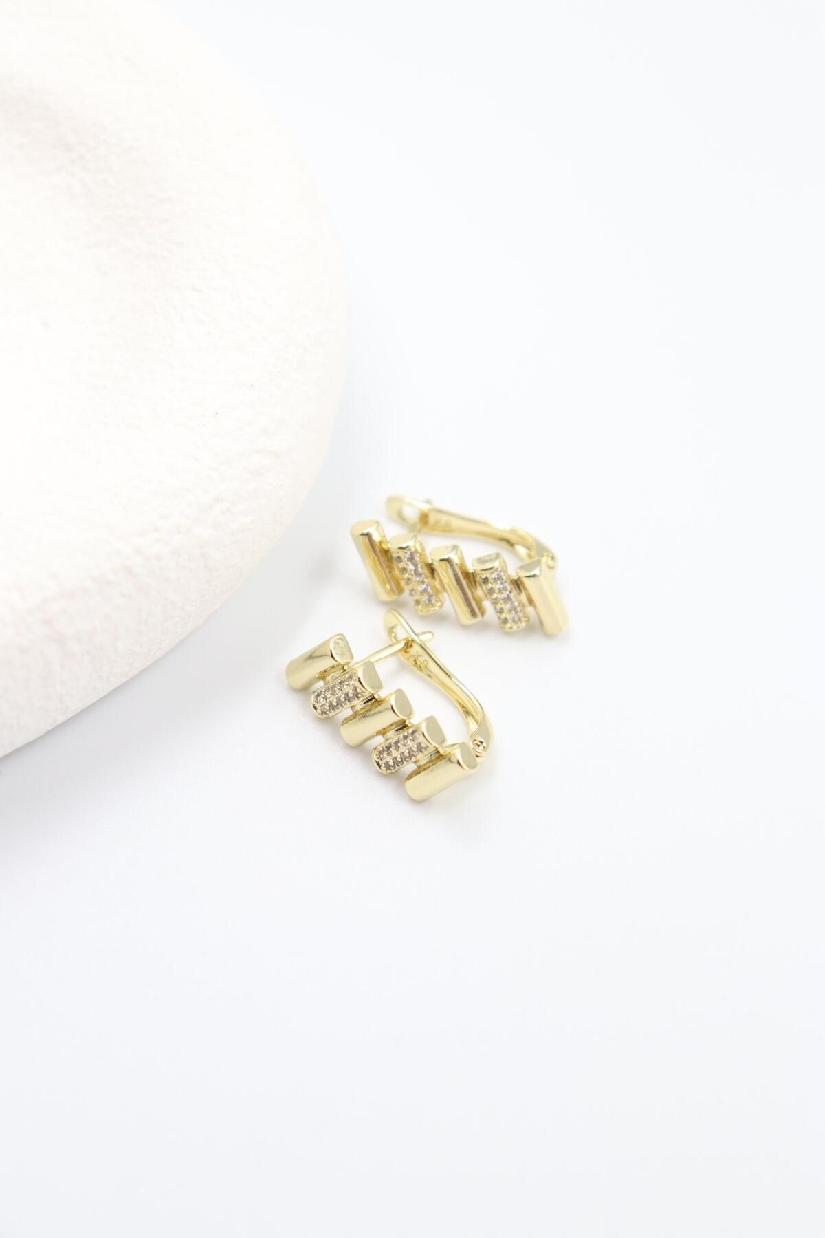 BY CANSU ACCESSORİES Ginevra Gold Küpe (14k)