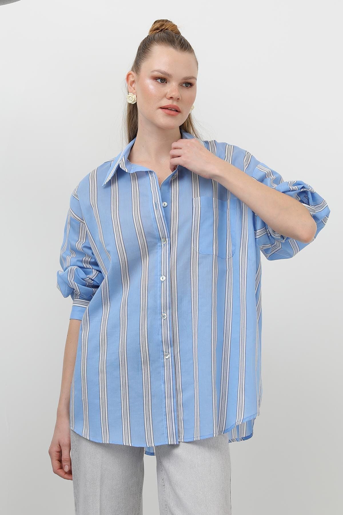 Gülşen Gök Butik Çizgili Cep Detaylı Gömlek