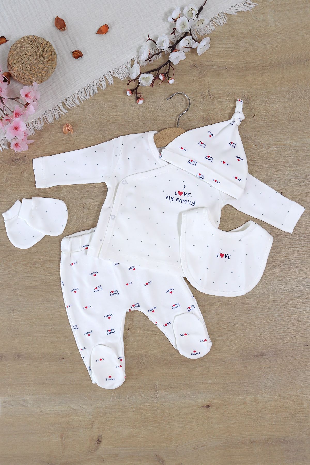 Sitilin Erkek Bebek Natural Pamuk Kumaş 5 Li Love Hastane Çıkışı Seti STL7006