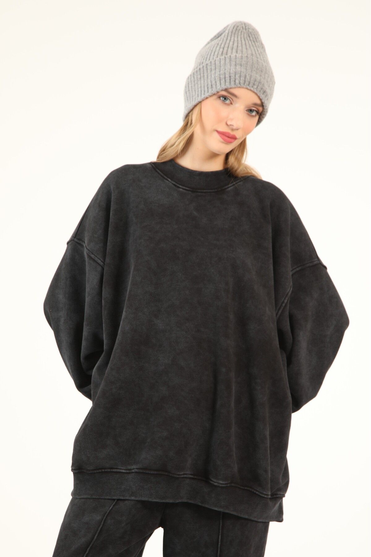 Suede Style 5377 - 3 İplik Soft Yıkamalı Salaş Basic Kadın Sweatshirt
