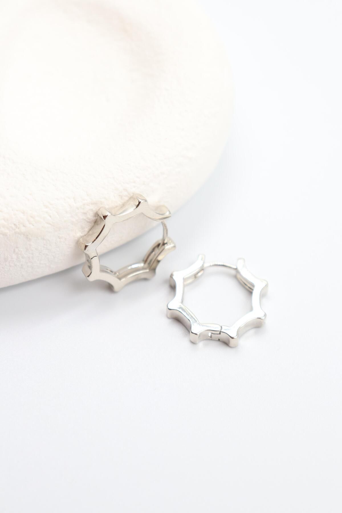 BY CANSU ACCESSORİES Lia Silver Küpe