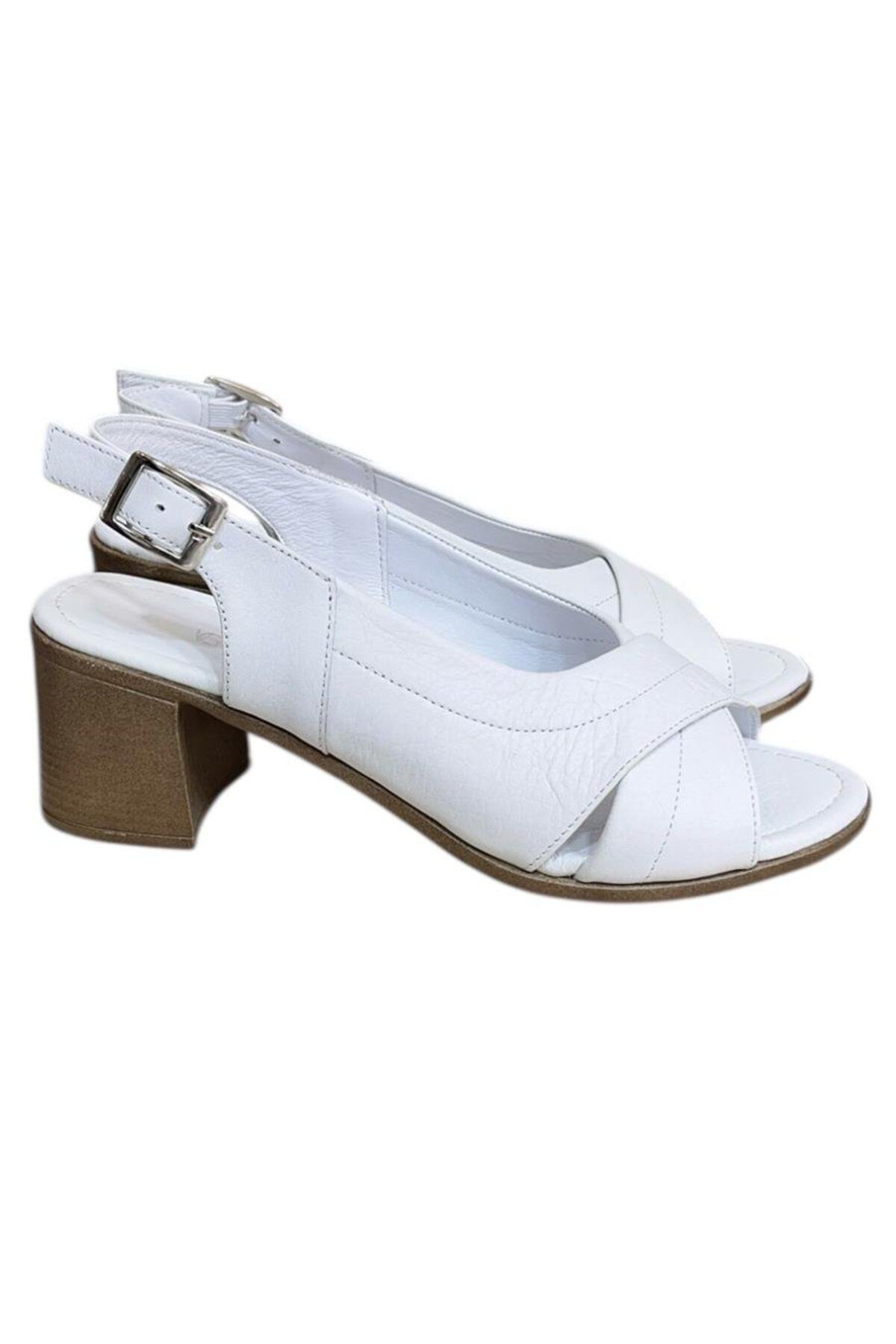 TUFAN SHOES Beyaz Hakiki Deri Çapraz Bantlı Comfort Taban Topuklu Sandalet