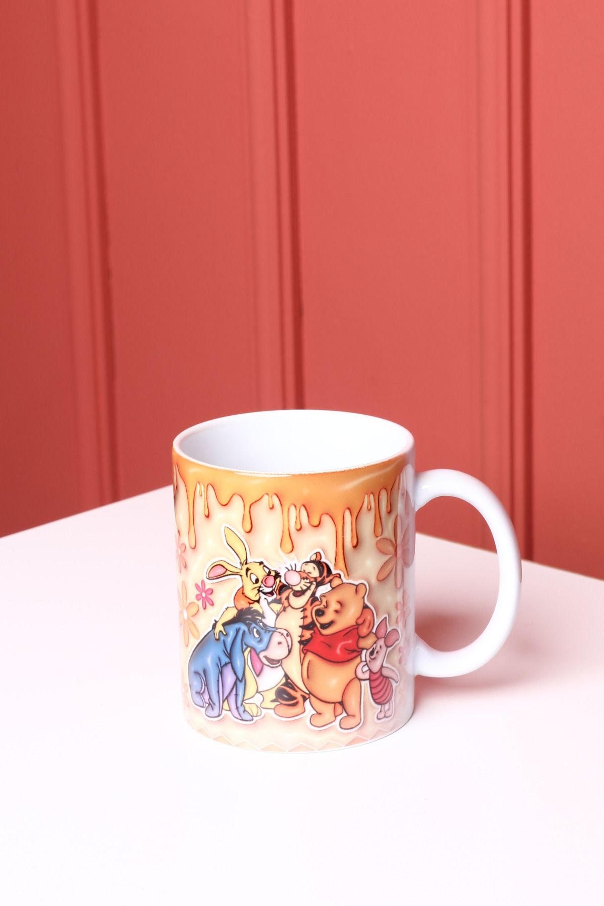 zerhome Winnie the Pooh Temalı 3 Boyutlu Beyaz Porselen Kupa Bardak