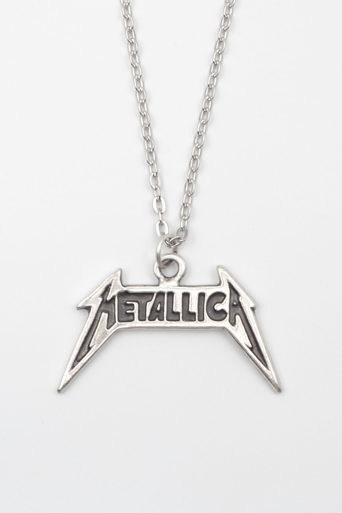Bu Farklı Metallica Yazılı Kolye - Düz Ezme İthal Zincirli Unisex Gümüş Kaplama - 60 cm