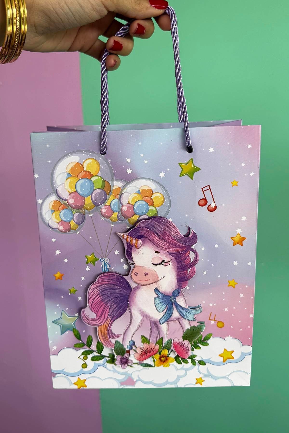 TAKIŞTIR Lila Renk Unicorn Figürlü 3D Görünümlü Karton Çanta