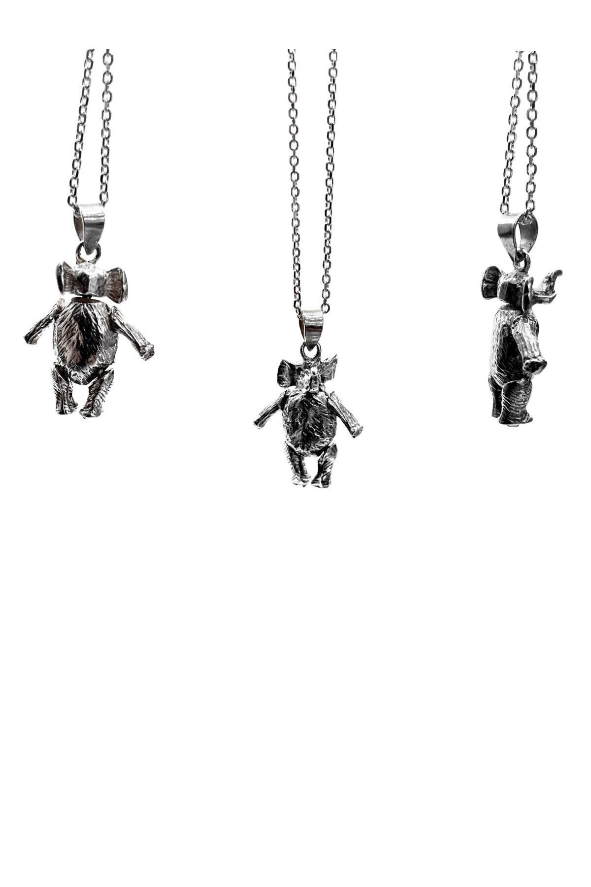oya silver Minimal Oynayan Üç Boyutlu Gümüş Fil Kolye 2x2.5 cm