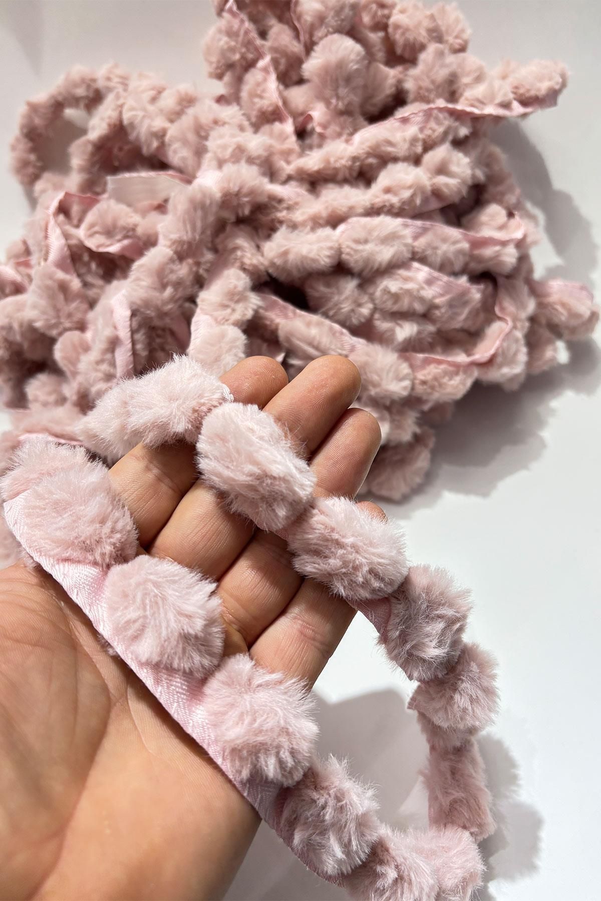Limelia Pudra Peluş Şerit Ponpon,Tavşan Kuyruğu Ponpon,Peluş Ponpon 1 mt