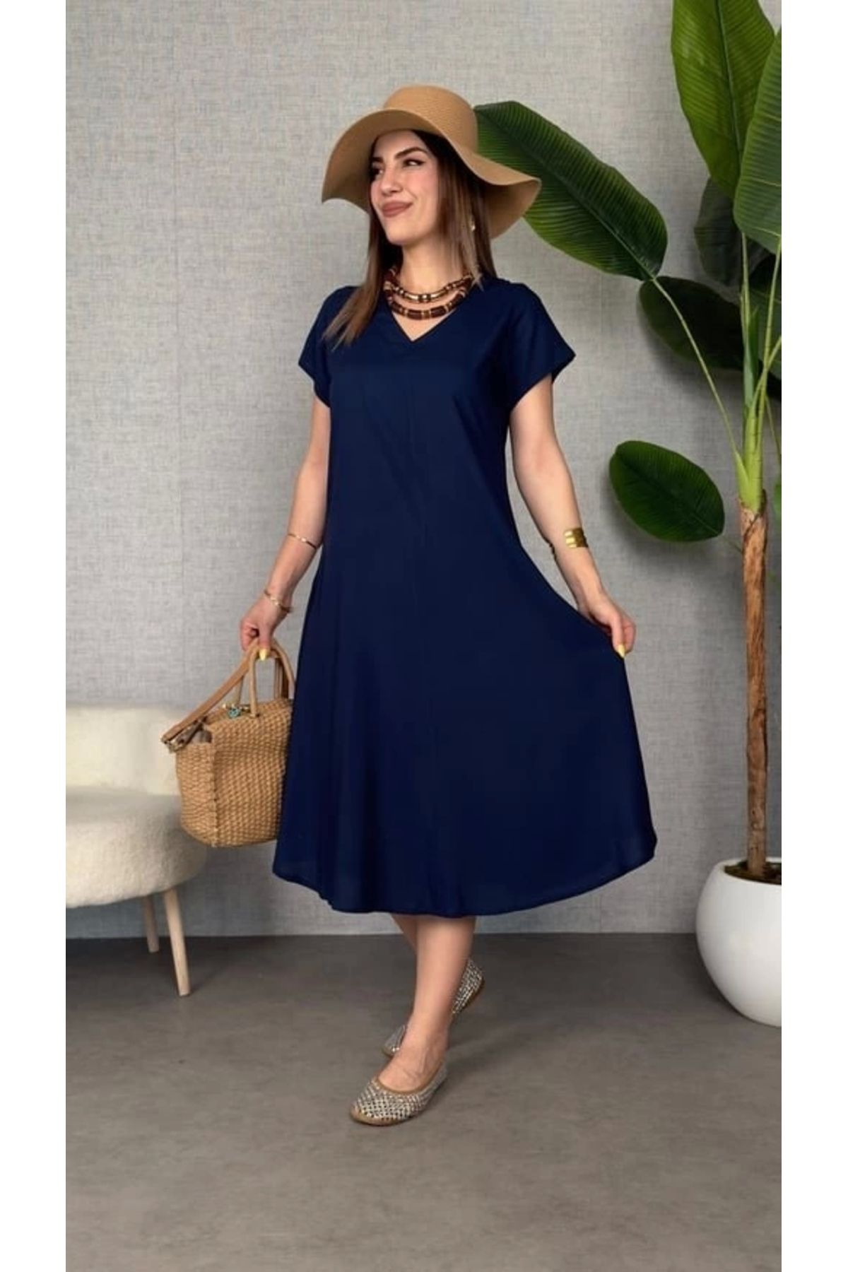 Butik Kadın Kısa Kollu V Yaka Salaş Maxi Boy Elbise