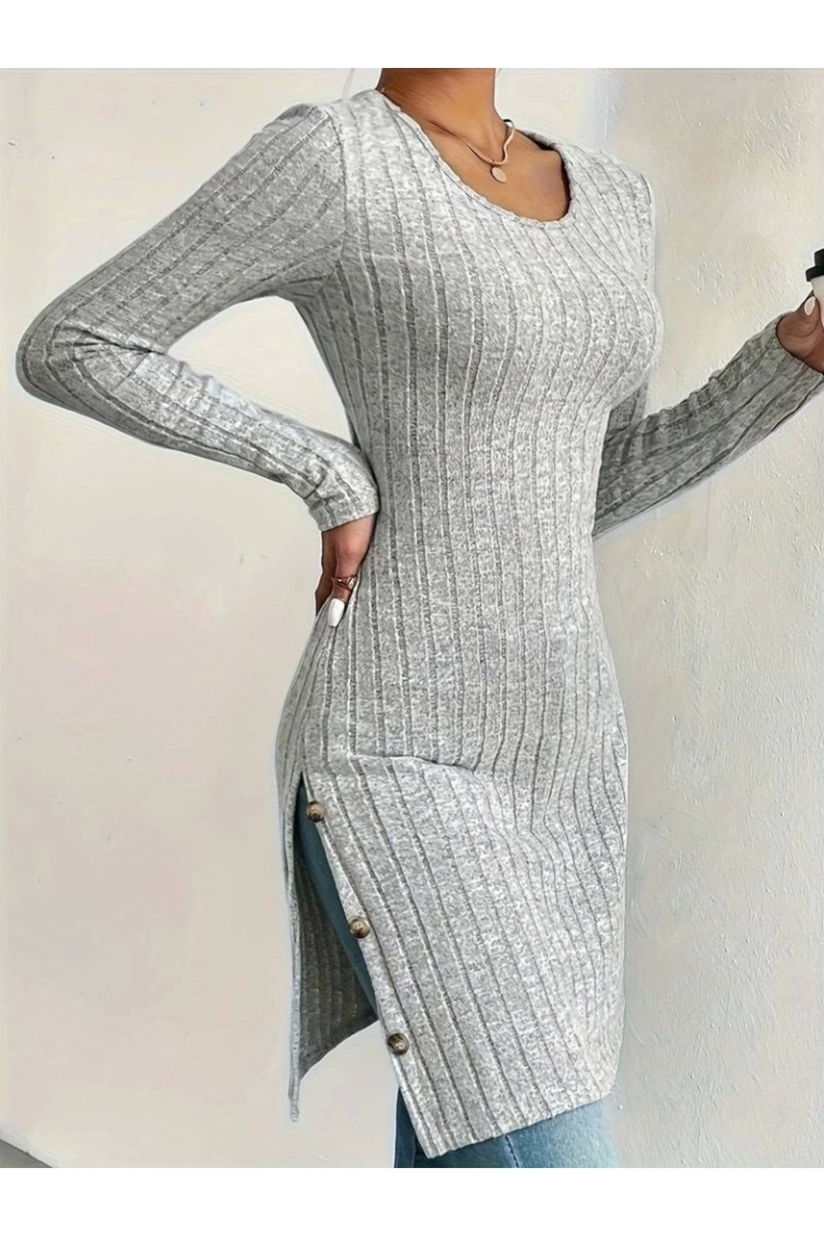 Butik Kadın Uzun Kollu Yuvarlak Yaka Yandan Yırtmaçlı Düğmeli şardonlu Kaşkorse Bluz