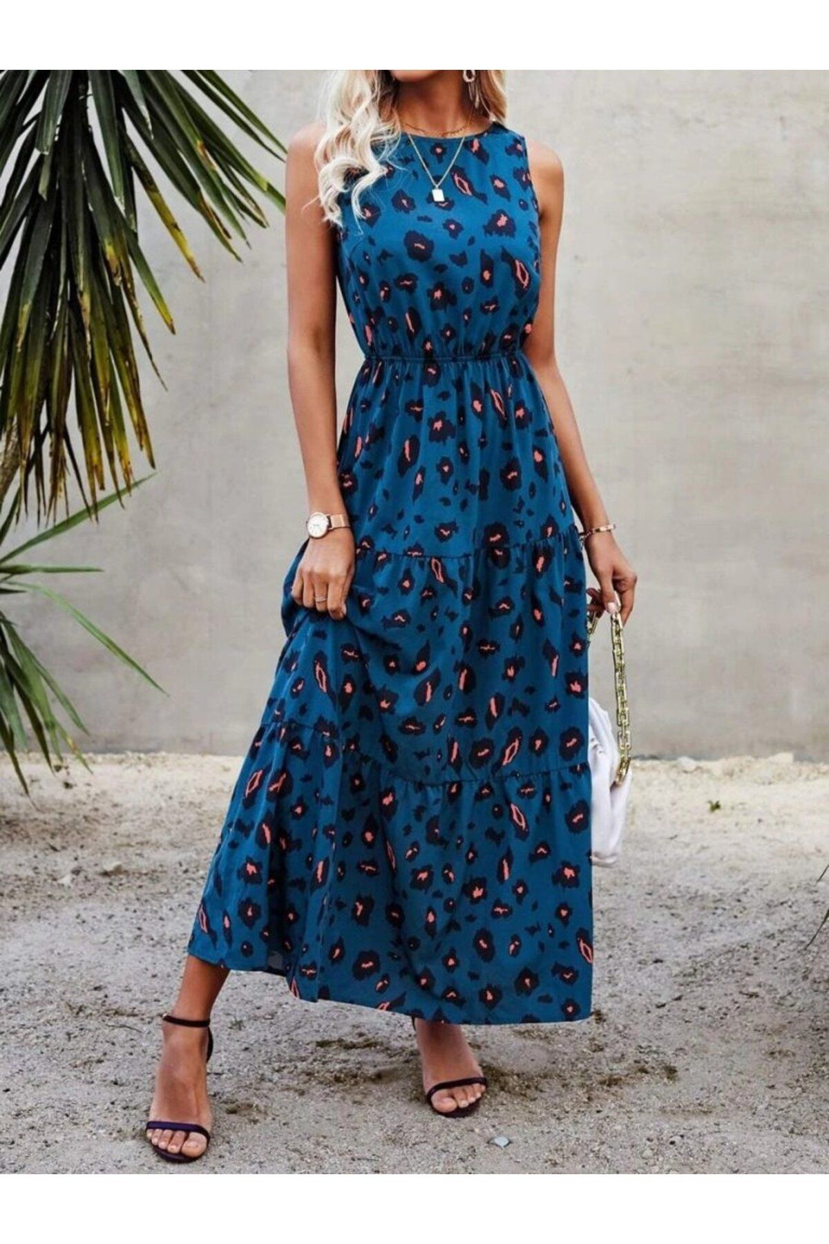 Masspera Bisiklet Yaka Kolsuz Desenli Beli Lastikli Volanlı Maxi Boy Elbise