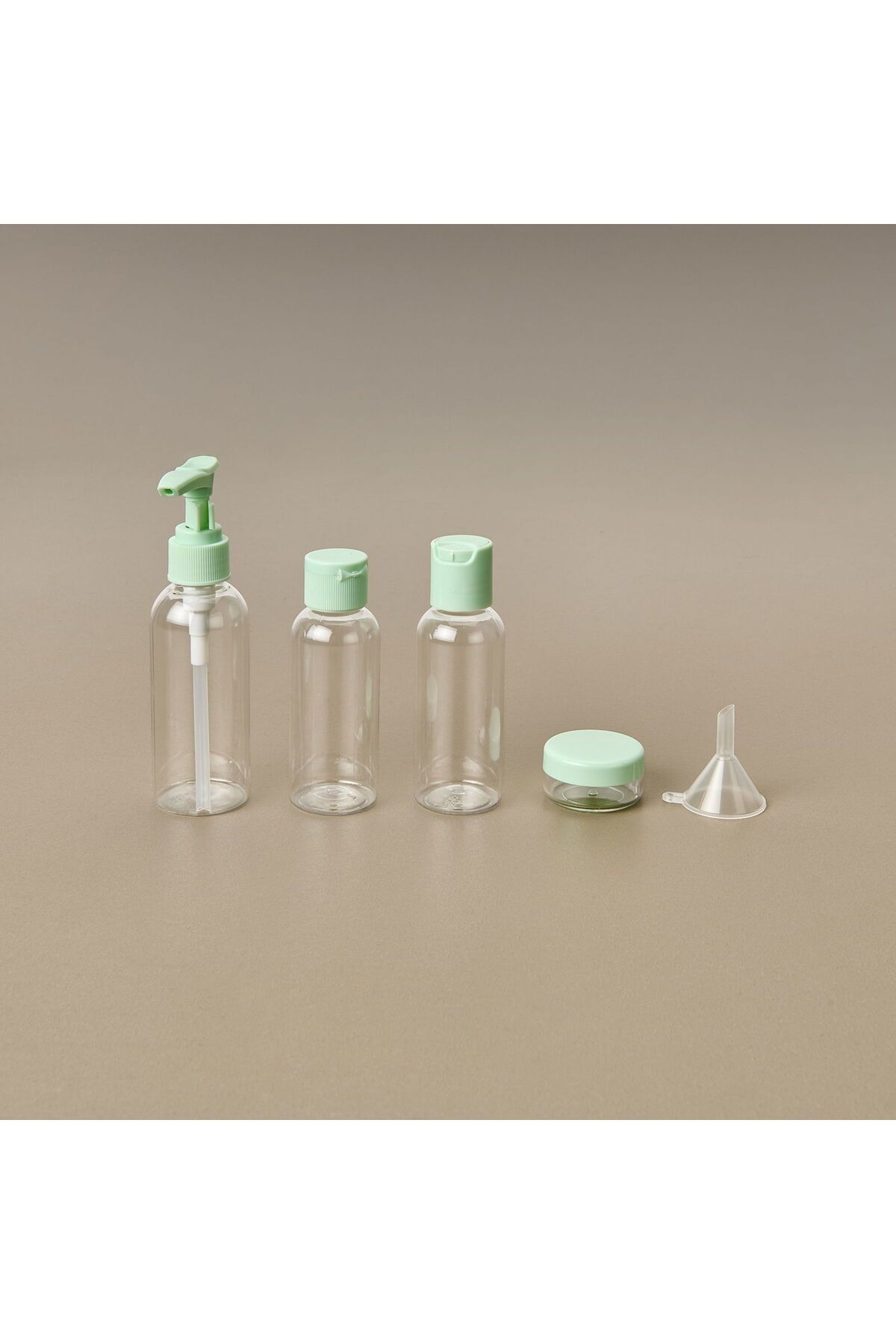 MATMEL 4'lü Seyahat Seti - - 12x3x4 cm