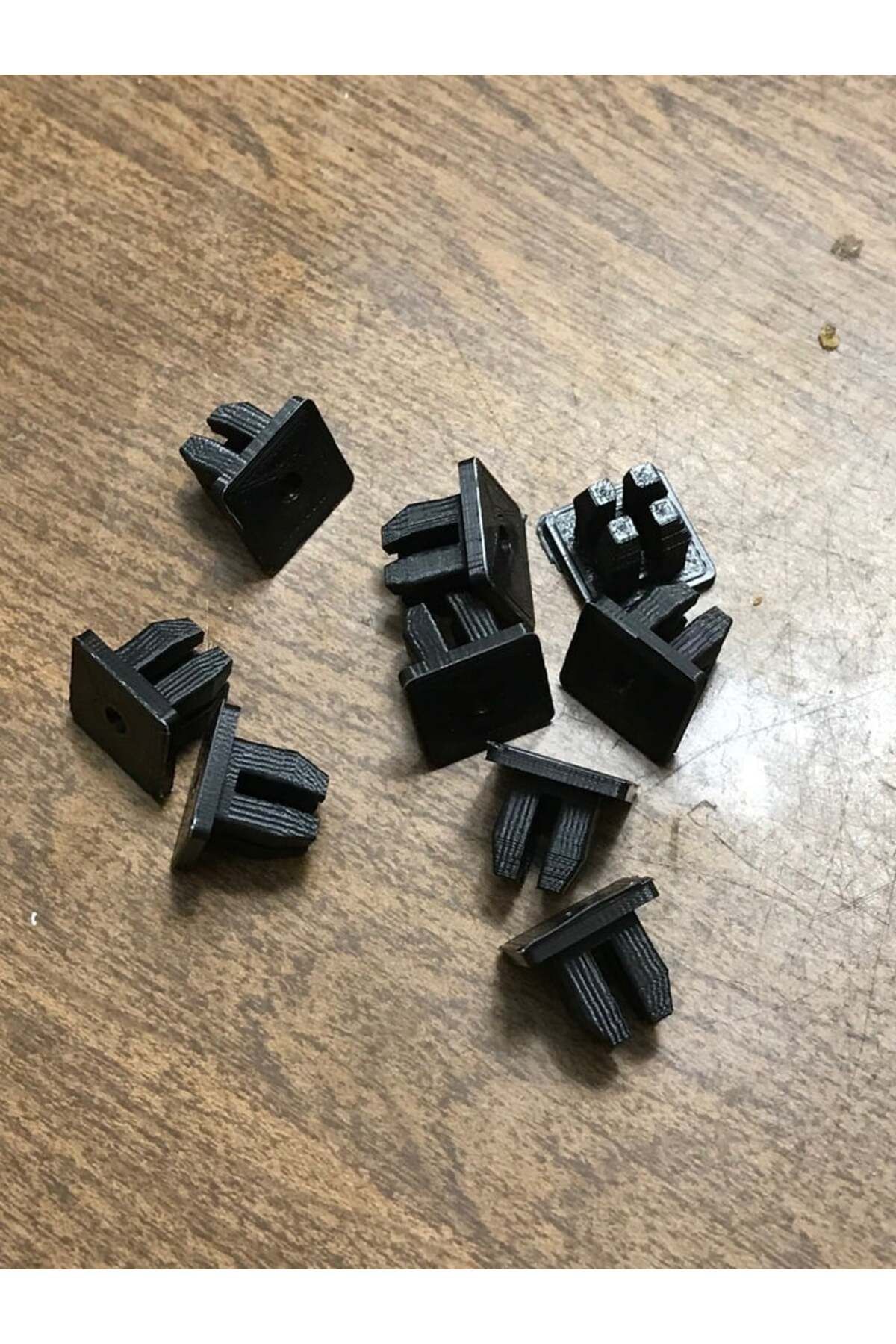 Lucest #10 vida için Plastik Somun Ucu 9x9mm kare (Plastik Aparattır!!!)