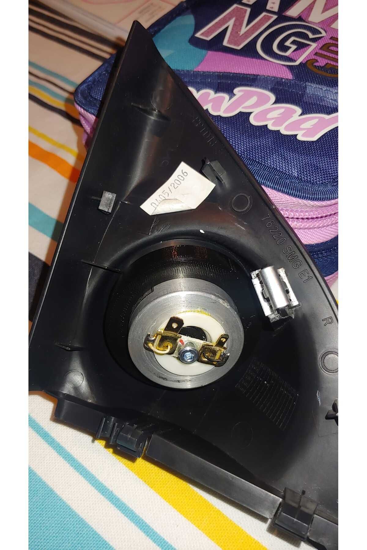 Lucest Honda Civic 06'da Micro Precision Tweeter için Adaptör (Plastik Aparattır!!!)