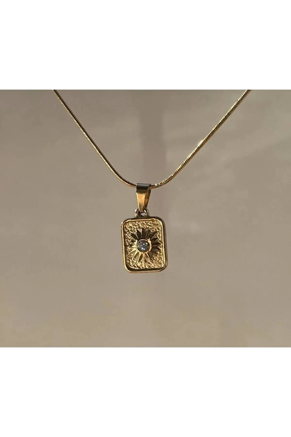 HND collection Güneş Işını Motifli Gold Renkli Dikdörtgen Kolye