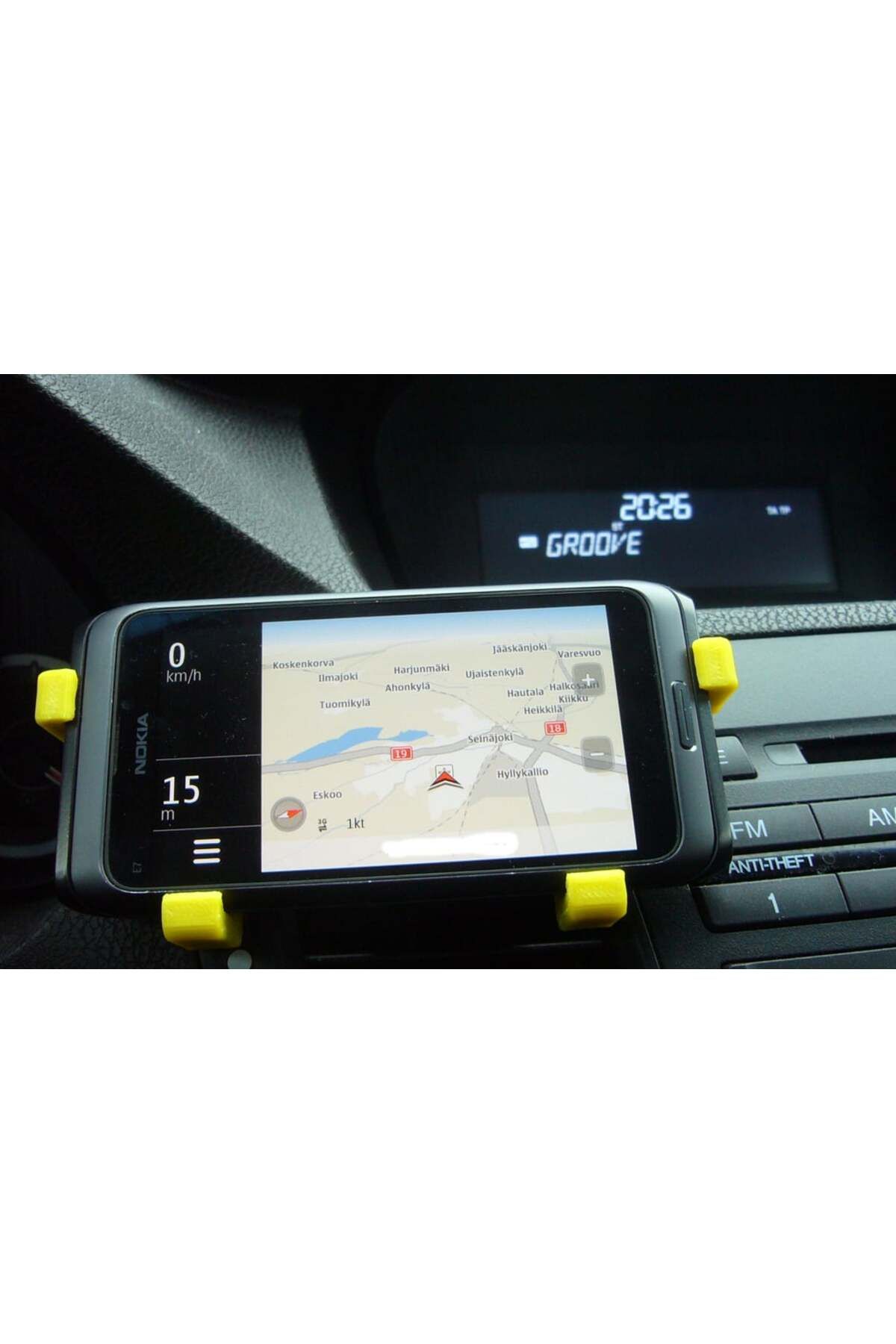 Lucest Evrensel Gps Araç Havalandırma Montaj Parçaları Ve Nokia E7 Tutucu (plastik Aparattır!!!) Uyumlu