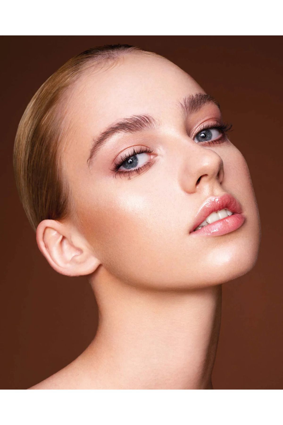 ASTRA MAKE-UP-Transformist Foundation & Concealer - Alabaster 01N 2