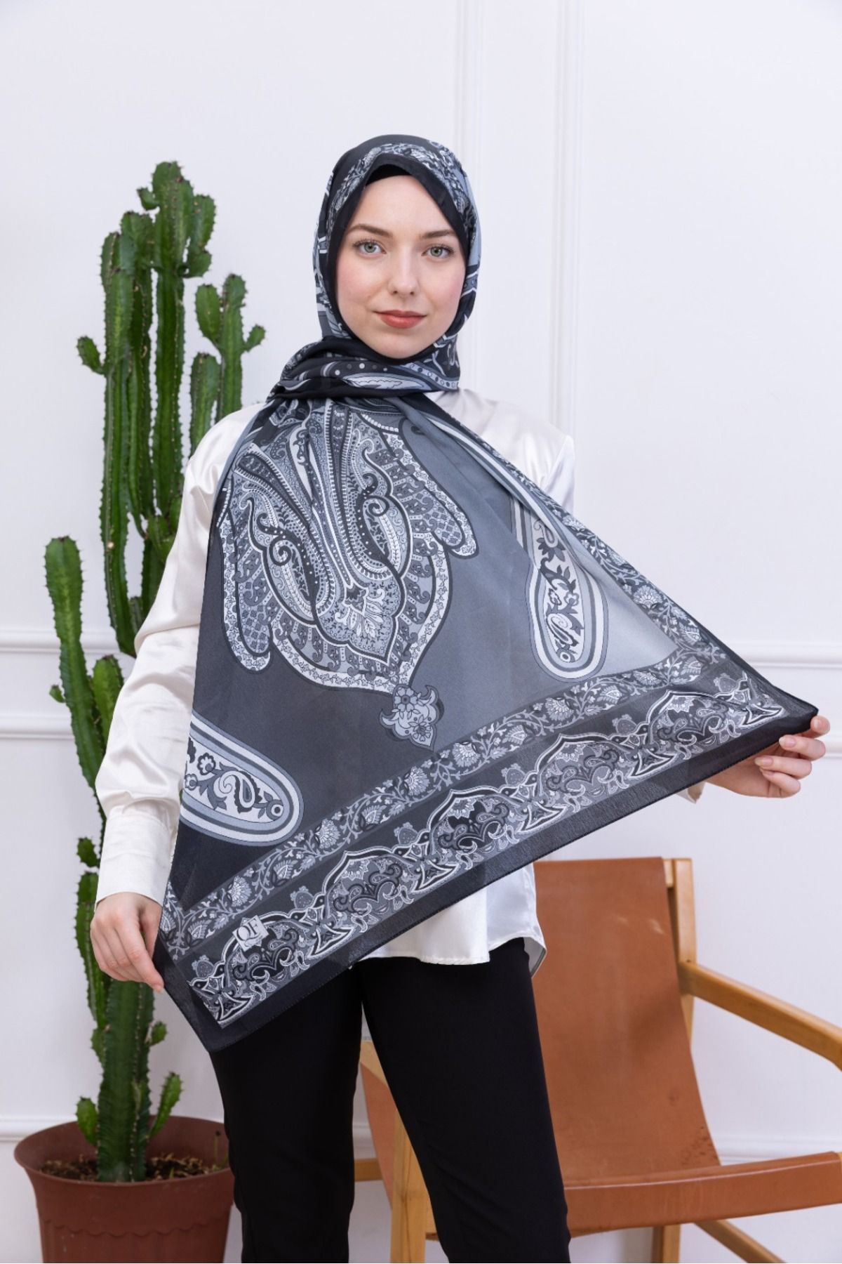 aldyoo Retro Etnik Desen İdol Janjan Şal Siyah Gri
