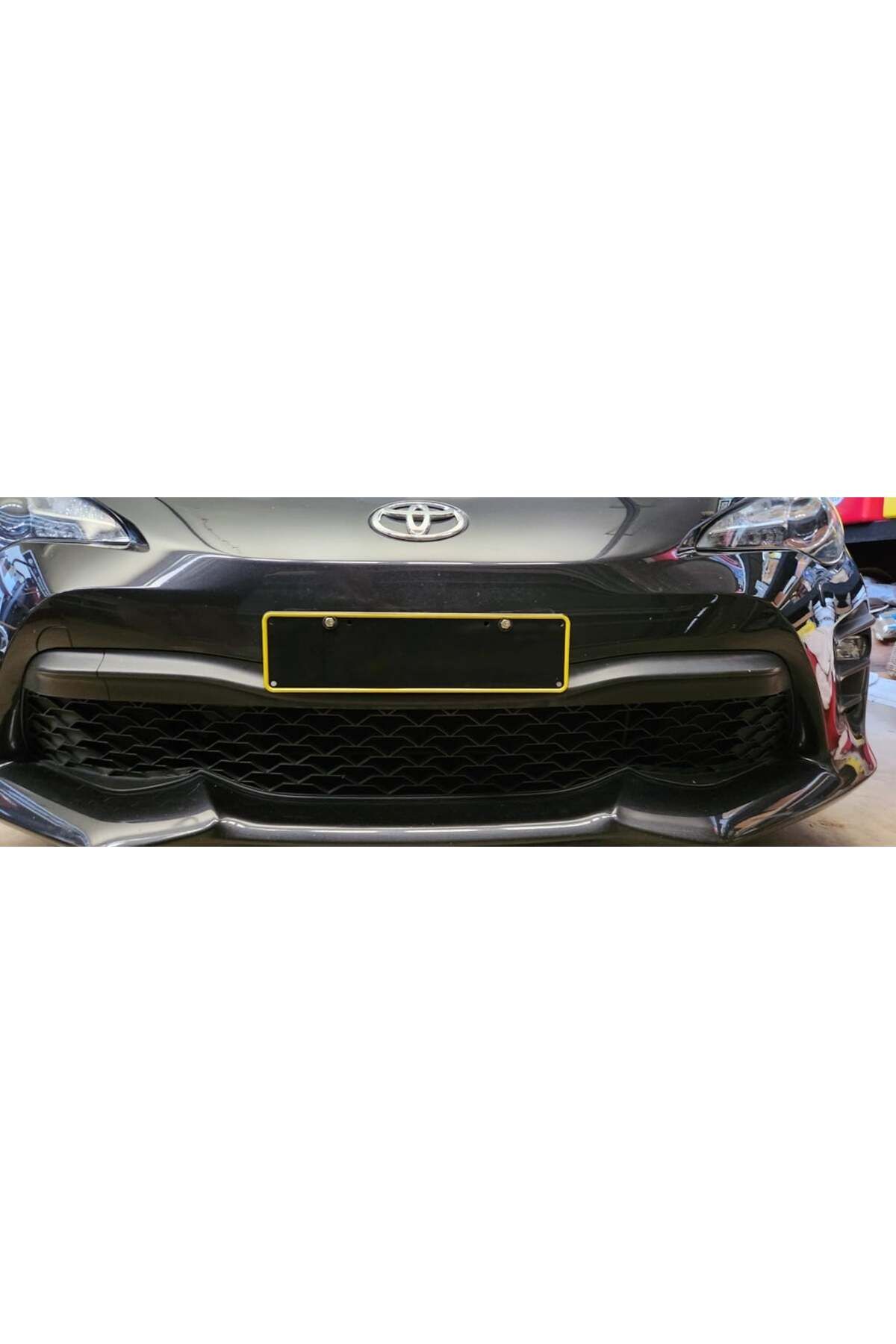 Lucest Toyota 86 İnce Plaka Tutucu/Adaptörü (BRZ/FRS?) (Plastik Aparattır!!!)