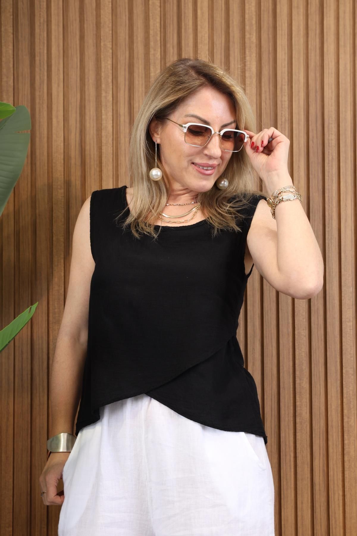 MİSLİNA BUTİK Kalın Askı Siyah Renk Müslin Bluz