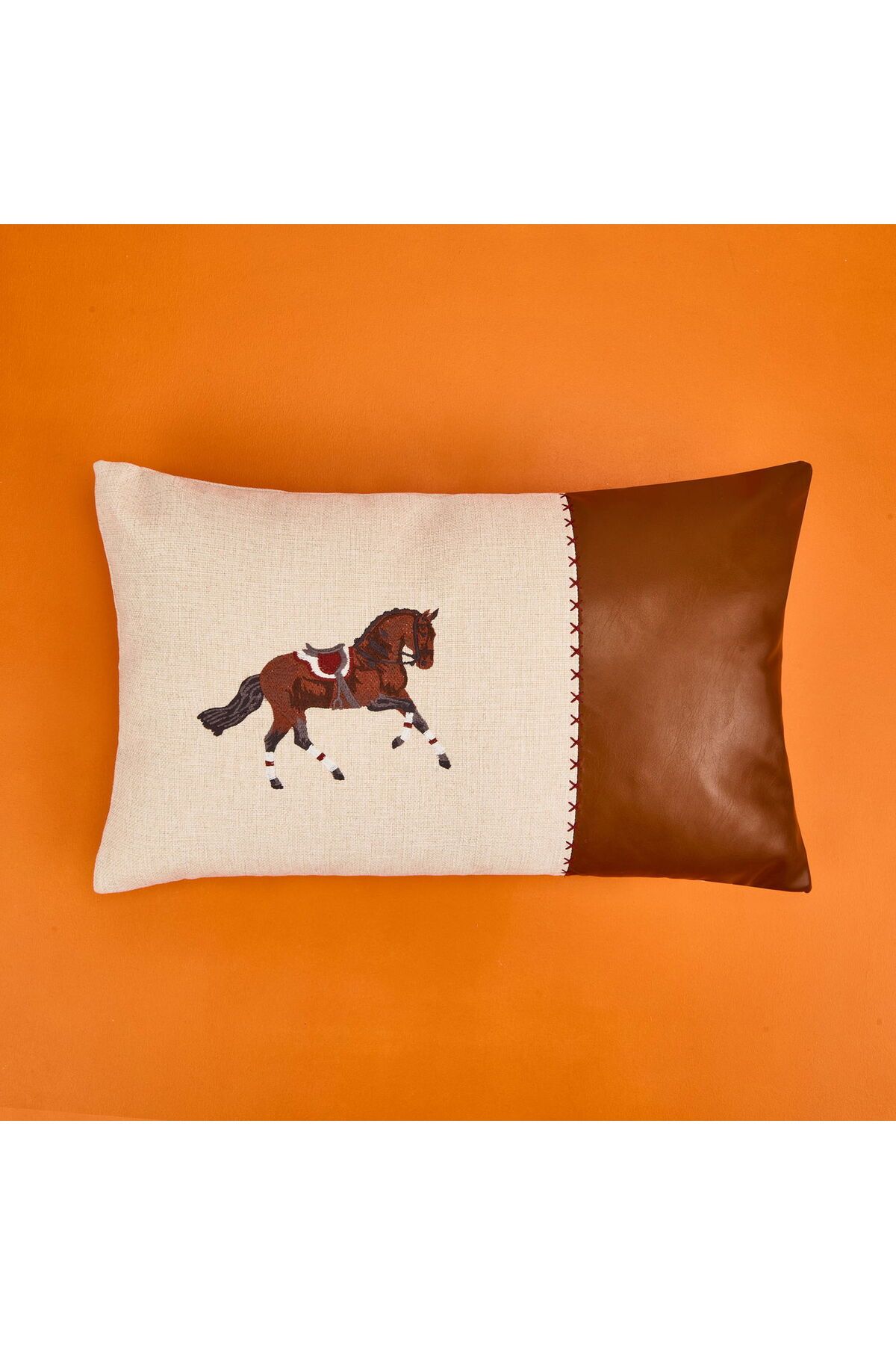 ASPARTAM Deri Görünümlü Horse Desenli Kırlent - Ekru - 30x50 cm
