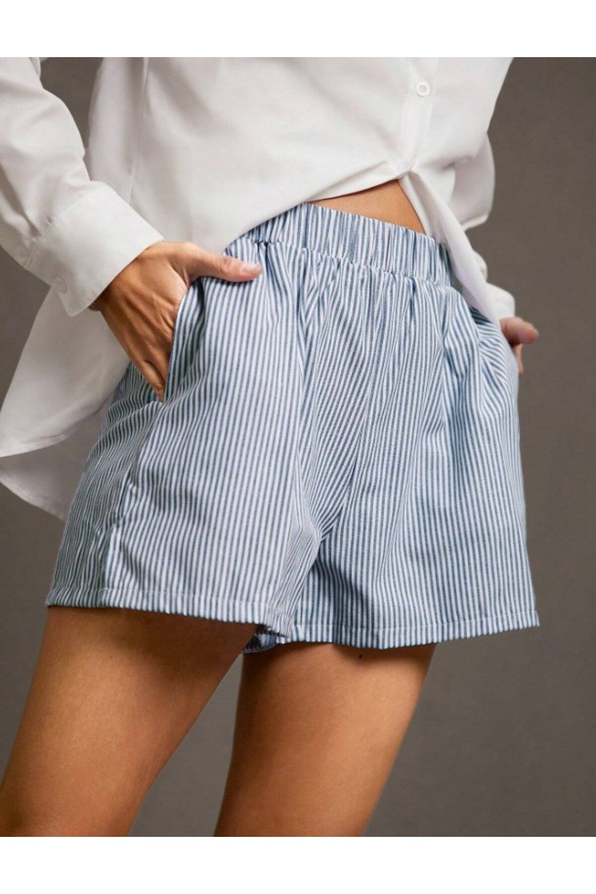 GIA - ART Yazlık Hafif Poplin Kumaş Mavi Çizgili Kadın Şort