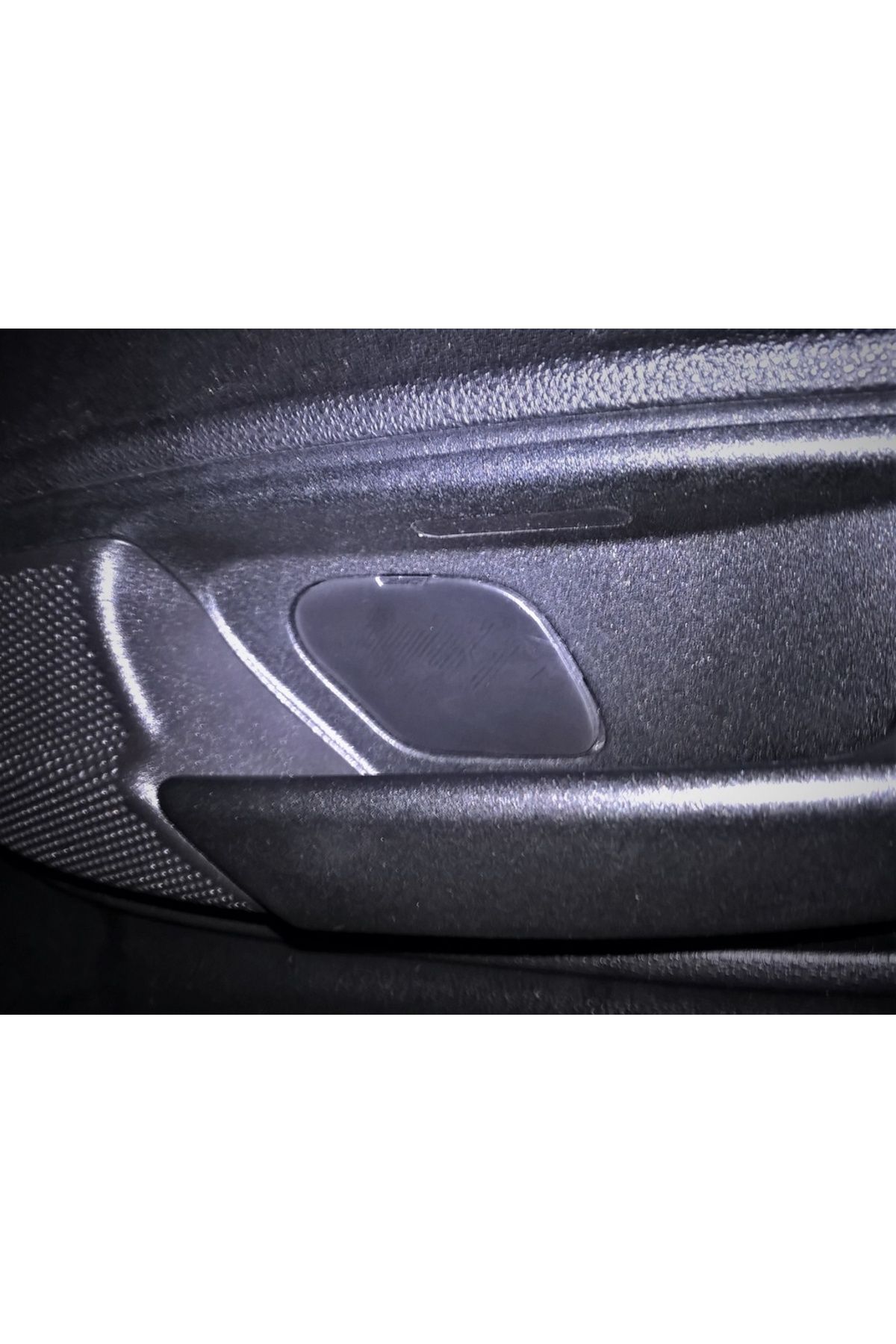 Lucest Fiat punto Uyumlu kapı parçası (Plastik Aparattır!!!)