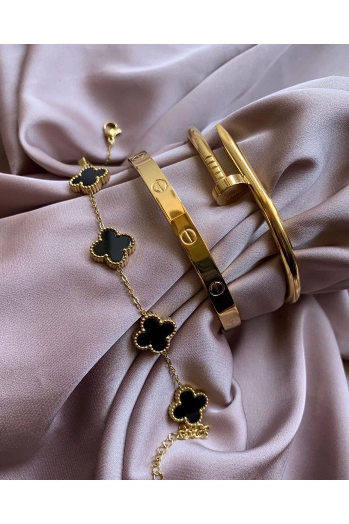 ANGELSS JEWELLERY Üçlü Kombin Yonca Siyah Gold Van Cleeff Çivi Kelepçe Set (Gold 3’lü Yonca Çivi Kelepçe Set)