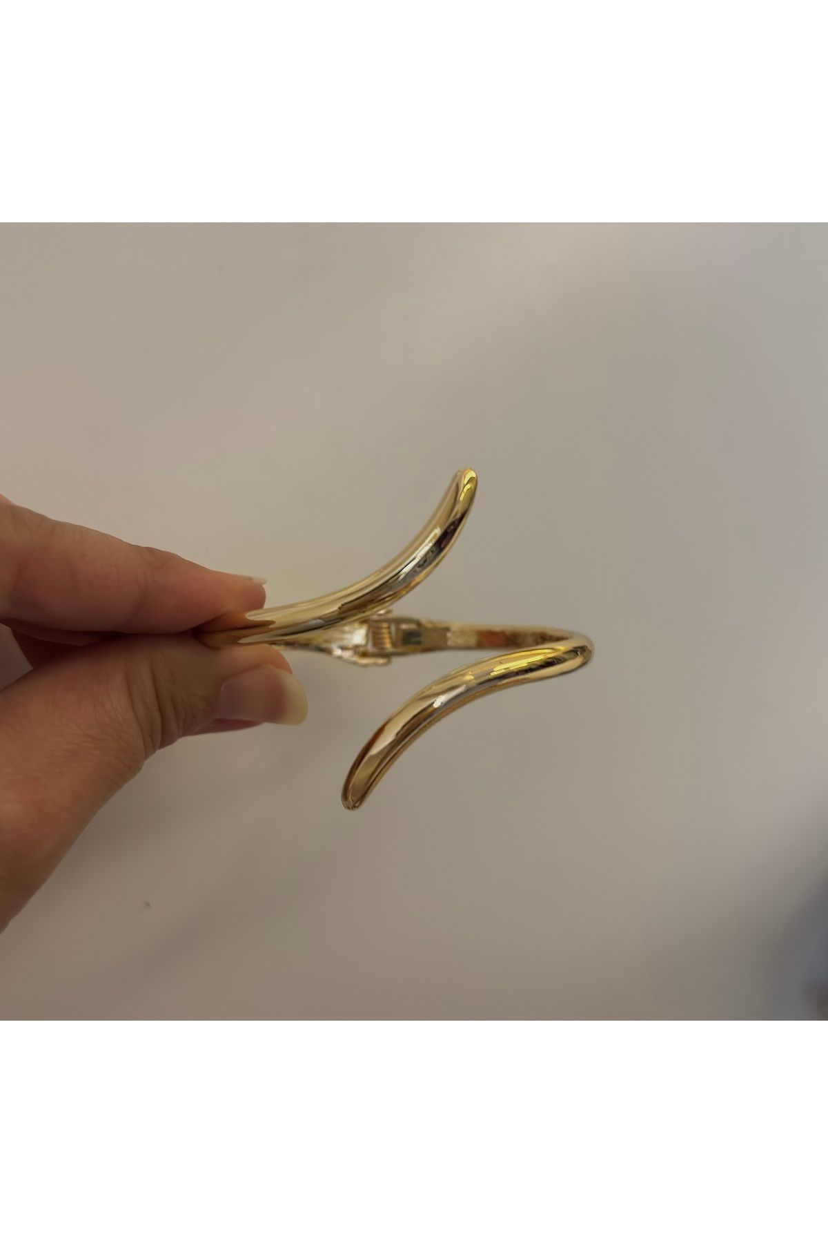 FASHİON JEWELRY Yeni sezon Lüx Kalite Altın Kaplama Çapraz Kelepçe