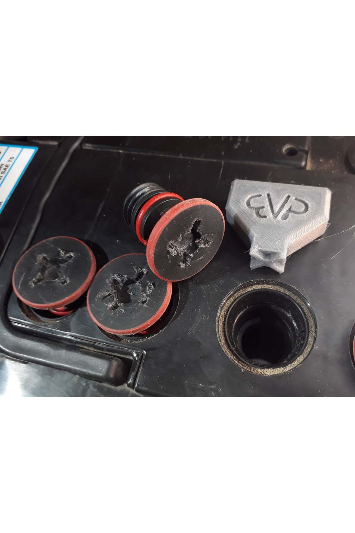 Lucest 12V araba pil mantar anahtarı (Plastik Aparattır!!!)