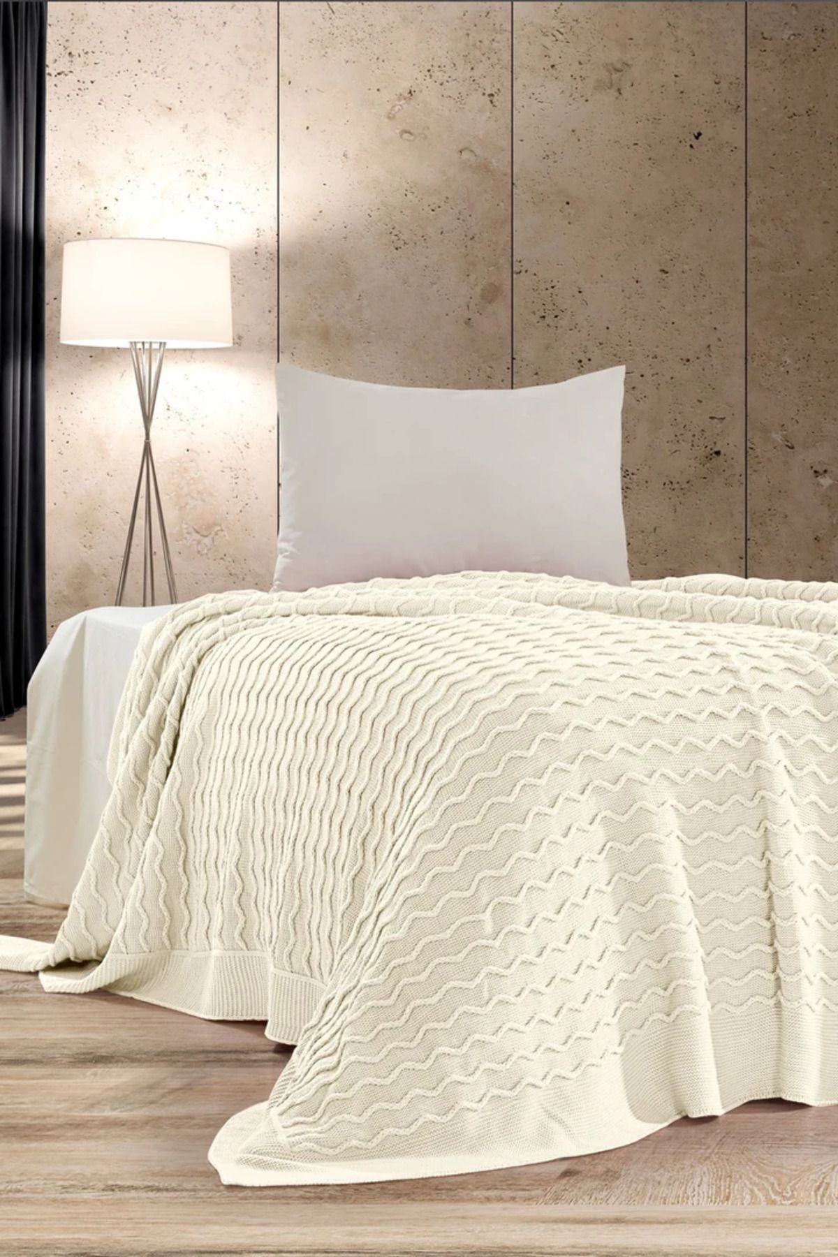 DOUX HOME Linda Triko Yatak Örtüsü Tek Kişilik 180 X 230 Cm
