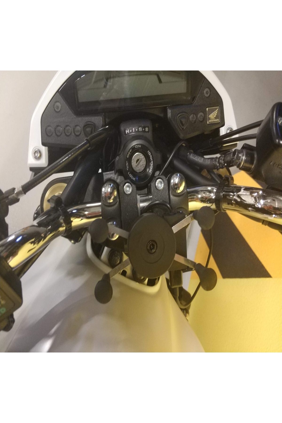Lucest X- Honda Hornet PC41 Tutucu (Plastik Aparattır!!!)