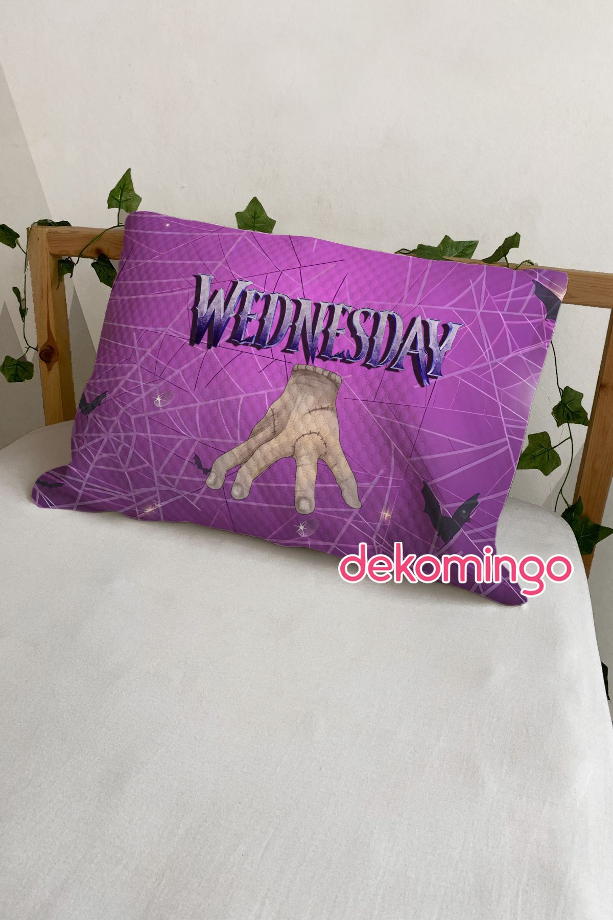 dekomingo WEDNESDAY MOR 2 ADET YASTIK KILIFI