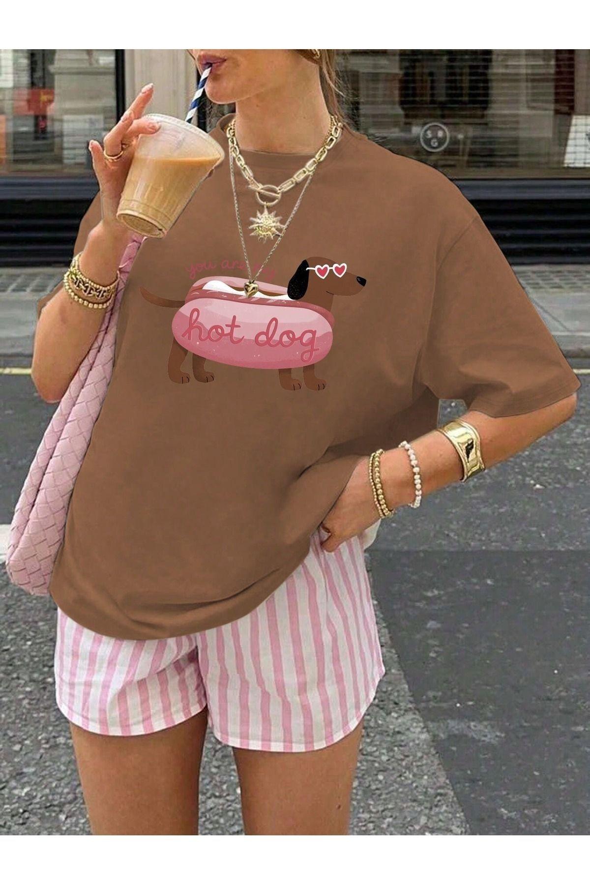 PALPİTO Kadın Kahverengi Hot Dog Baskılı Oversize T-Shirt